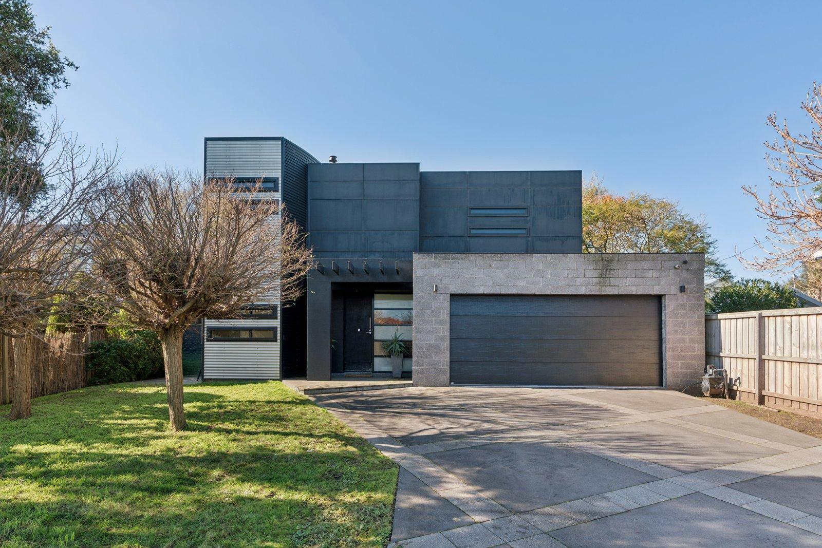 1/8 Balcombe Street, Mornington, 3931