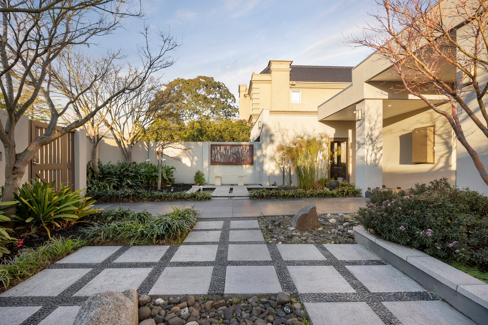 18 Bluff Street, Hawthorn East, 3123
