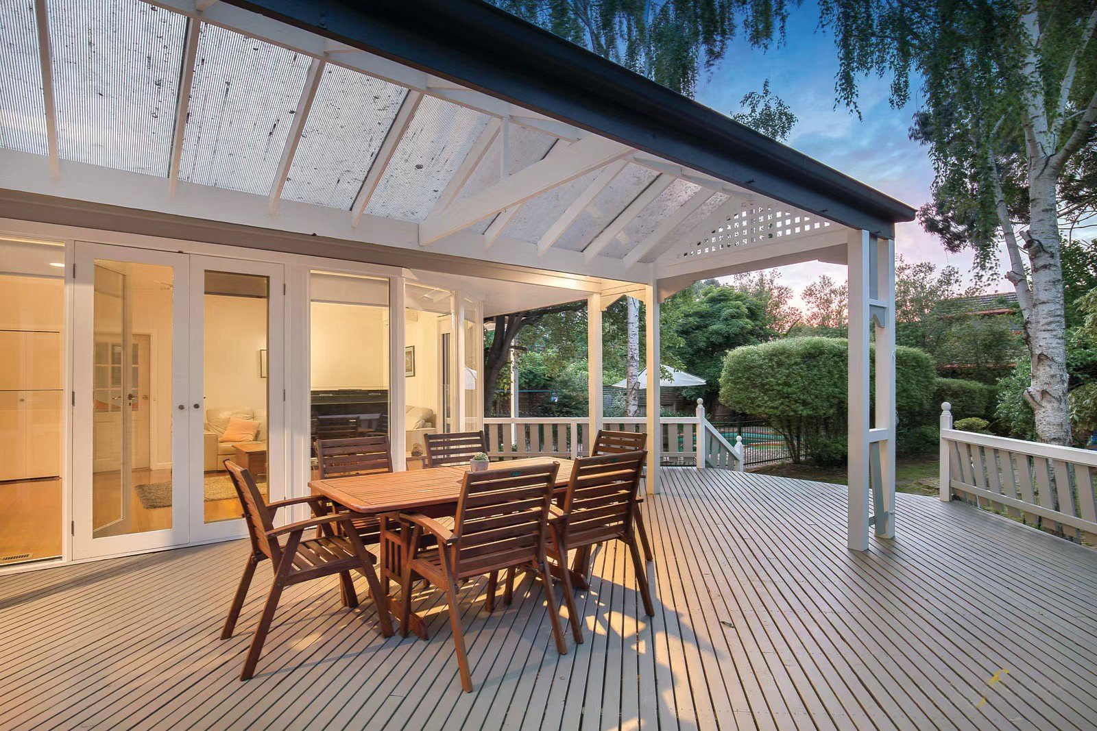 18 Compton Street, Canterbury, Vic