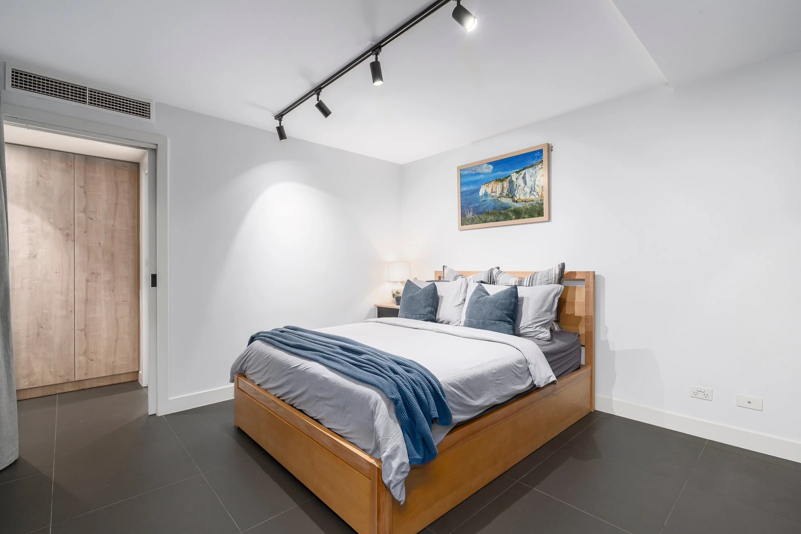 18 Huckerby Street, Cremorne, 3121