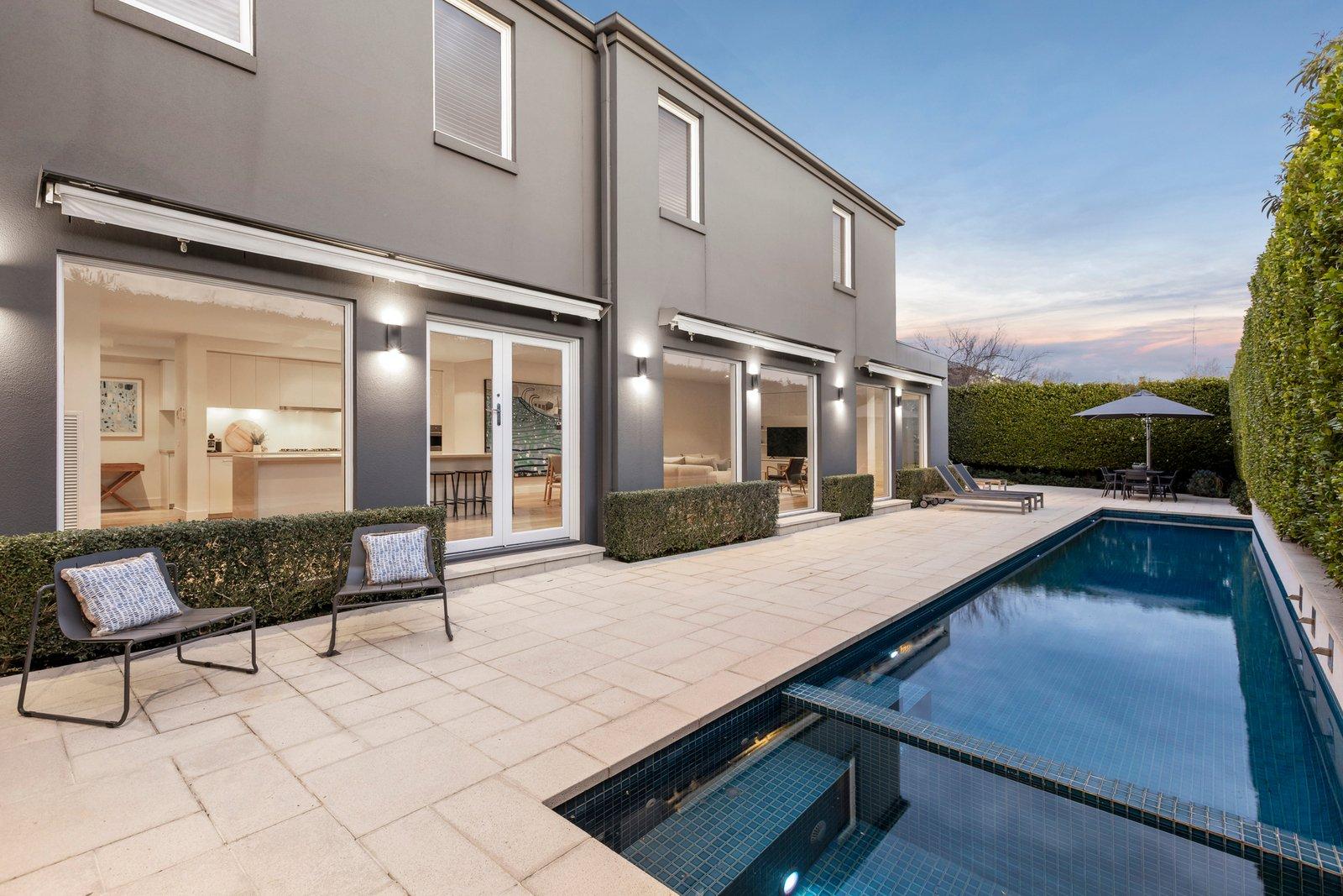 18 Netherlee Street, Glen Iris, 3146