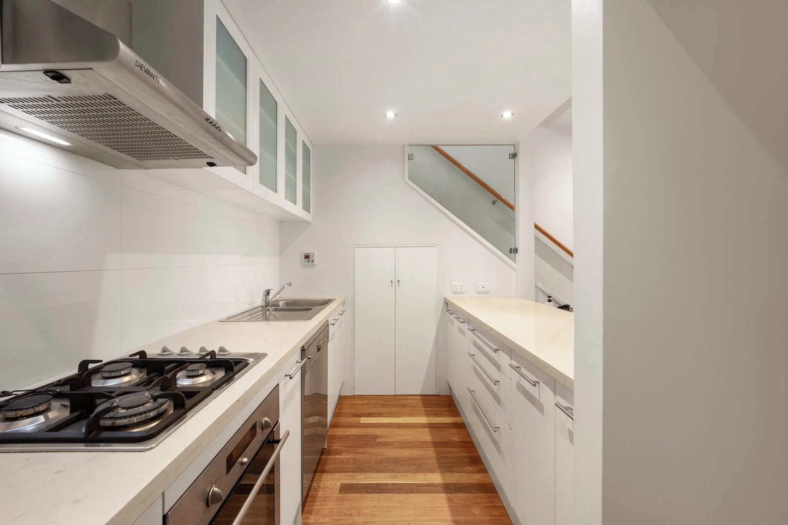 182 Ross Street, Port Melbourne, 3207