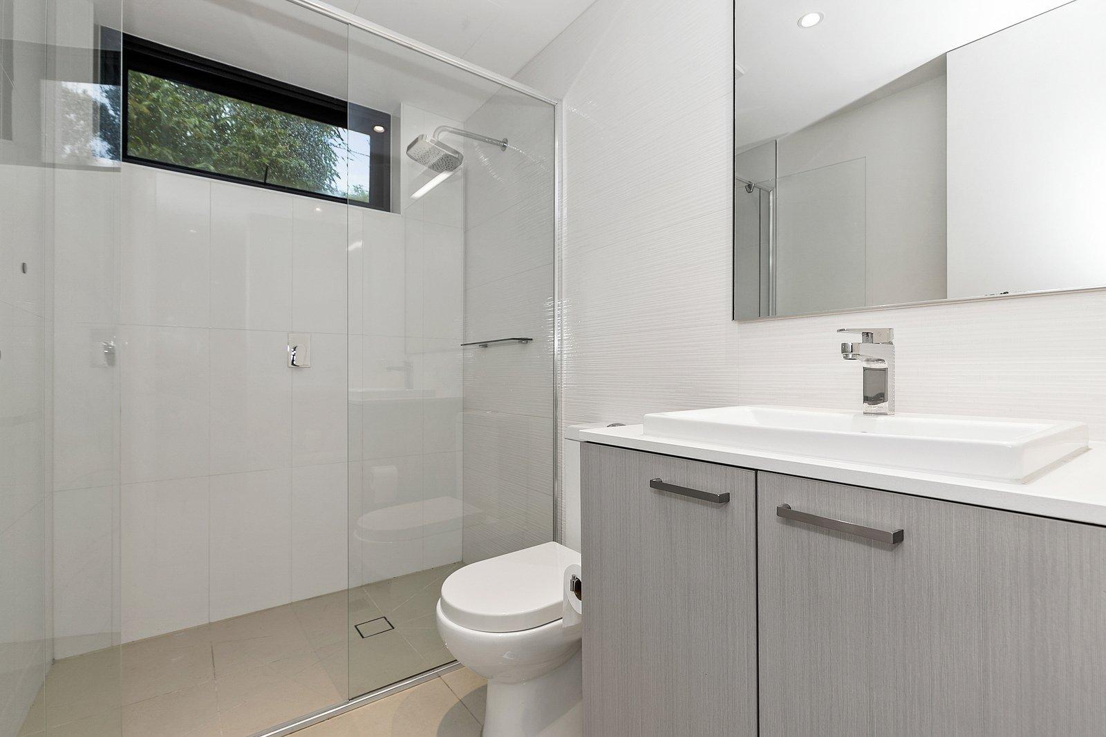 18/872-874 Doncaster Road, Doncaster East, 3109