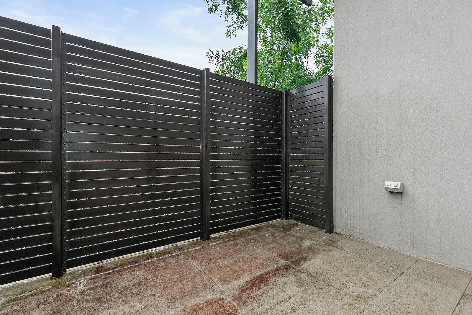 18/872-874 Doncaster Road, Doncaster East, 3109