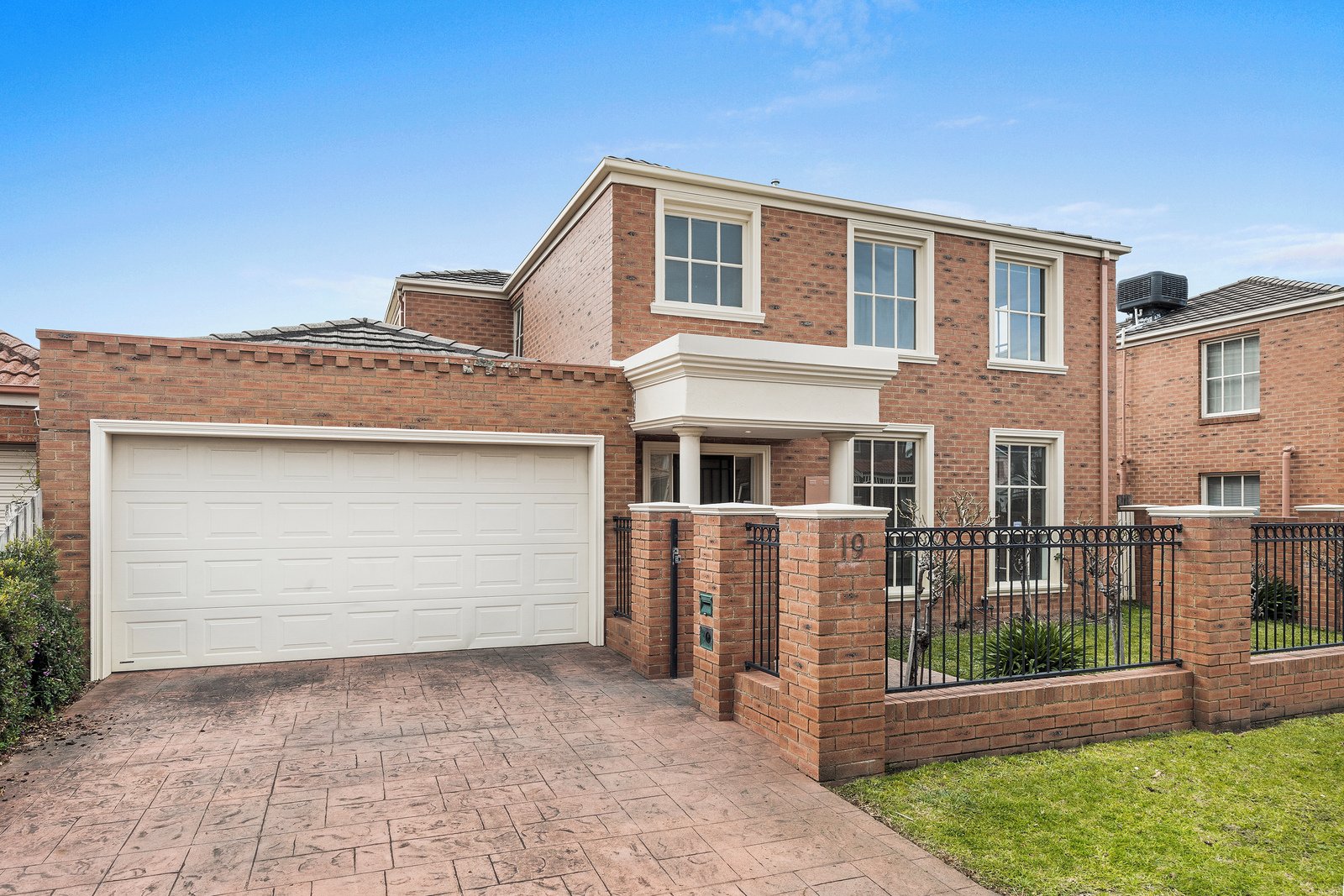 19 Birrarrung Court, Bulleen, 3105