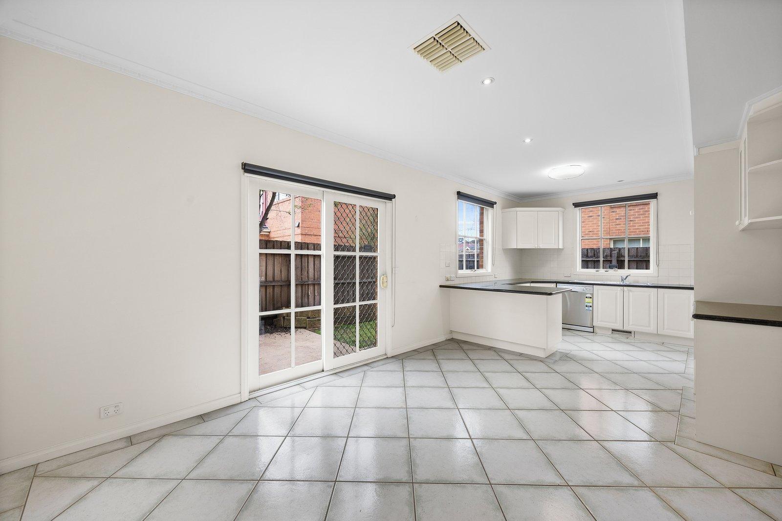 19 Birrarrung Court, Bulleen, 3105