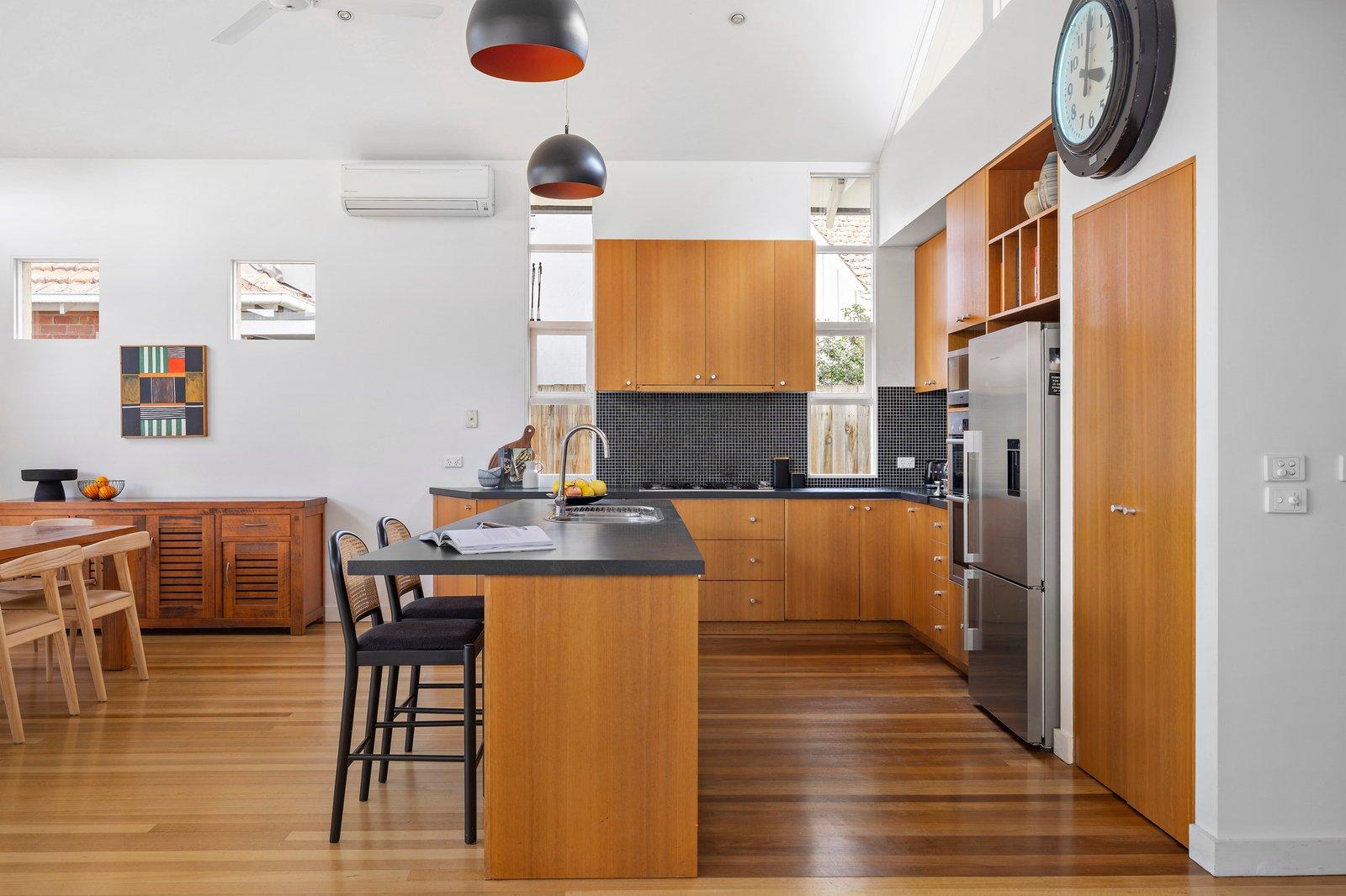 19 Burns Street, Elwood, 3184
