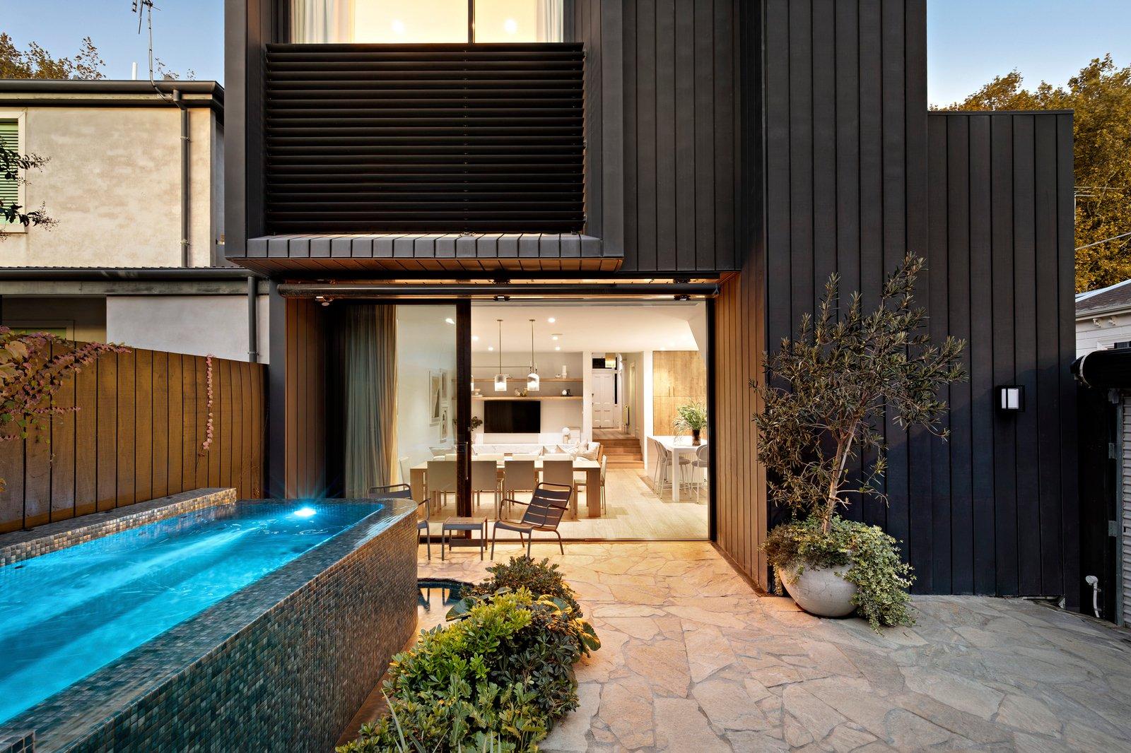 19 Chatsworth Road, Prahran, 3181