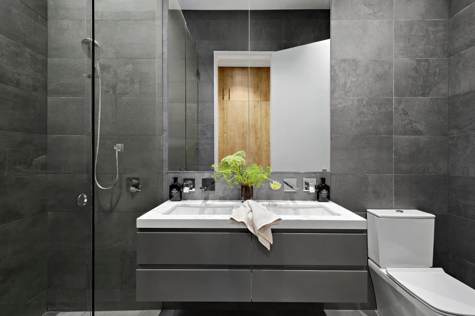 19 Chatsworth Road, Prahran, 3181