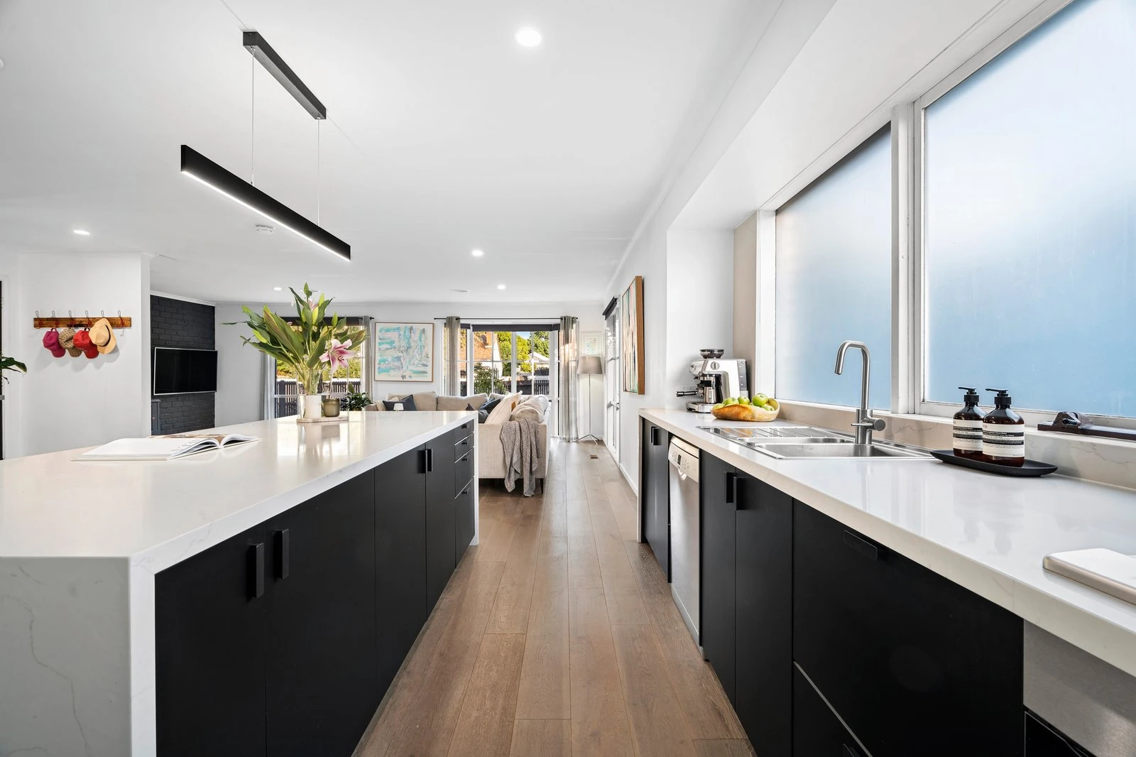 19 Roseberry Avenue, Brighton East, 3187