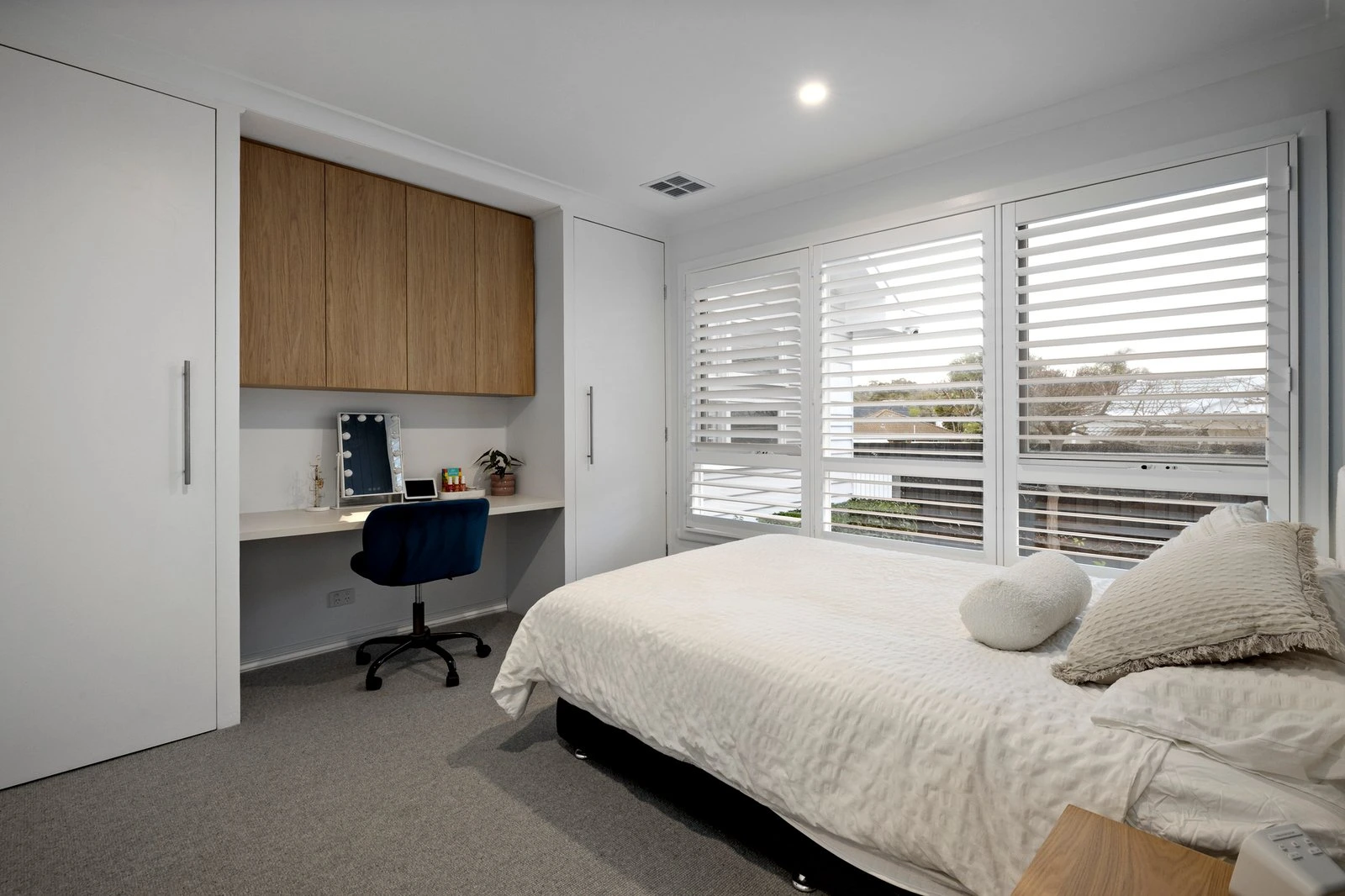 19 Stradbroke Avenue, Frankston South, 3199