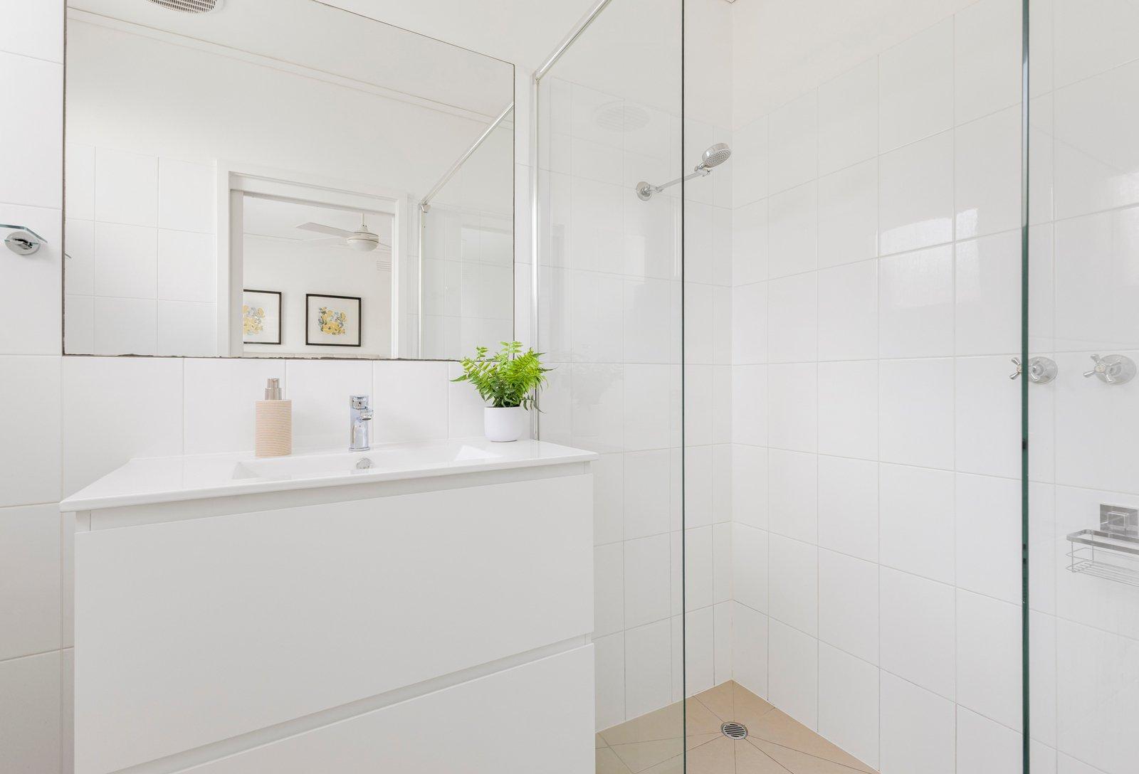 1/910 Burke Road, Deepdene, 3103