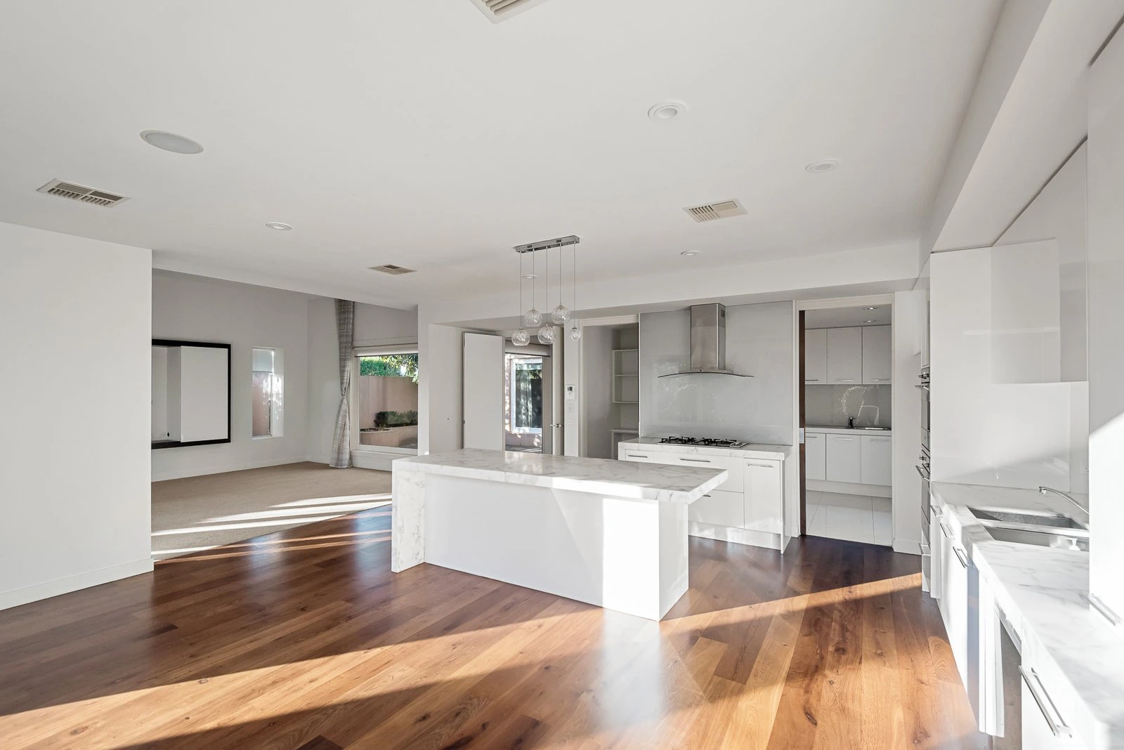 193 Burke Road, Glen Iris, 3146