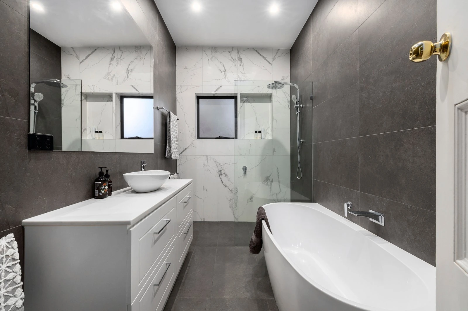 1932-1934 Malvern Road, Malvern East, 3145