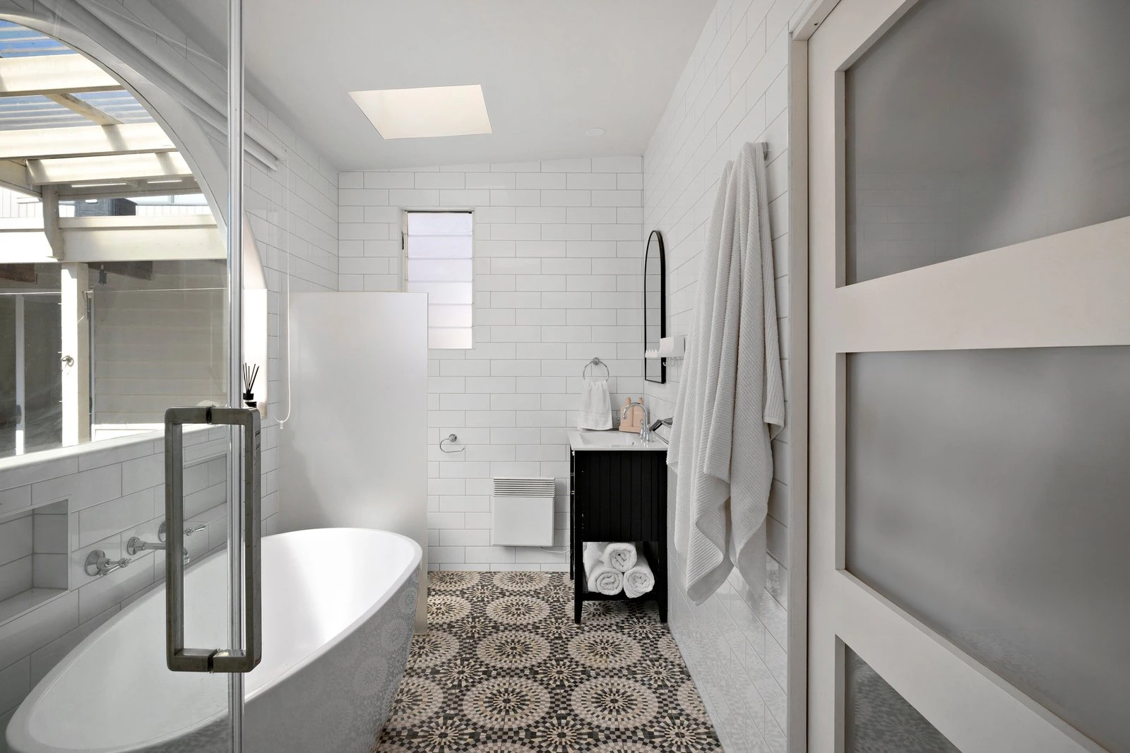 1A Beatty Parade, Mornington, 3931