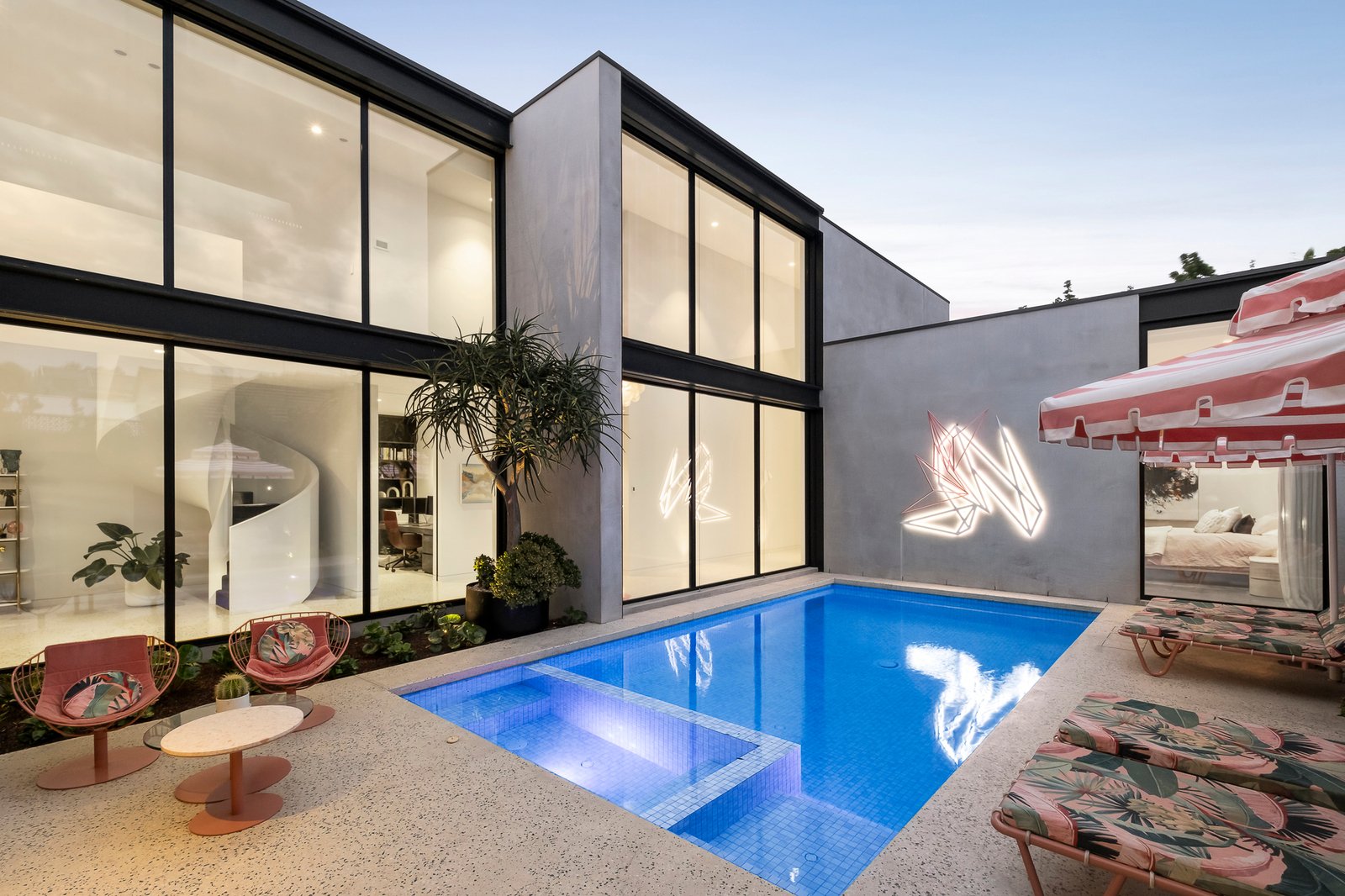 2 Middle Road, Camberwell, 3124
