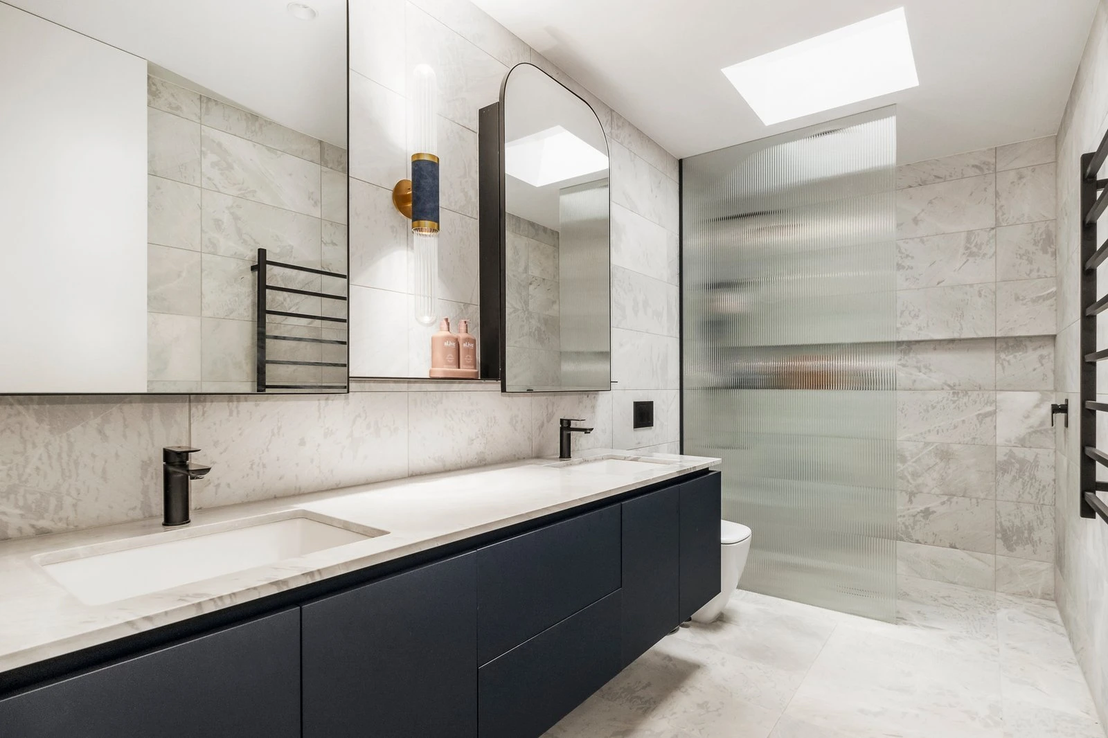 2 Middle Road, Camberwell, 3124