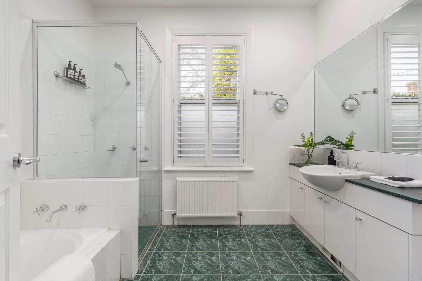 2 Clendon Road, Armadale, 3143