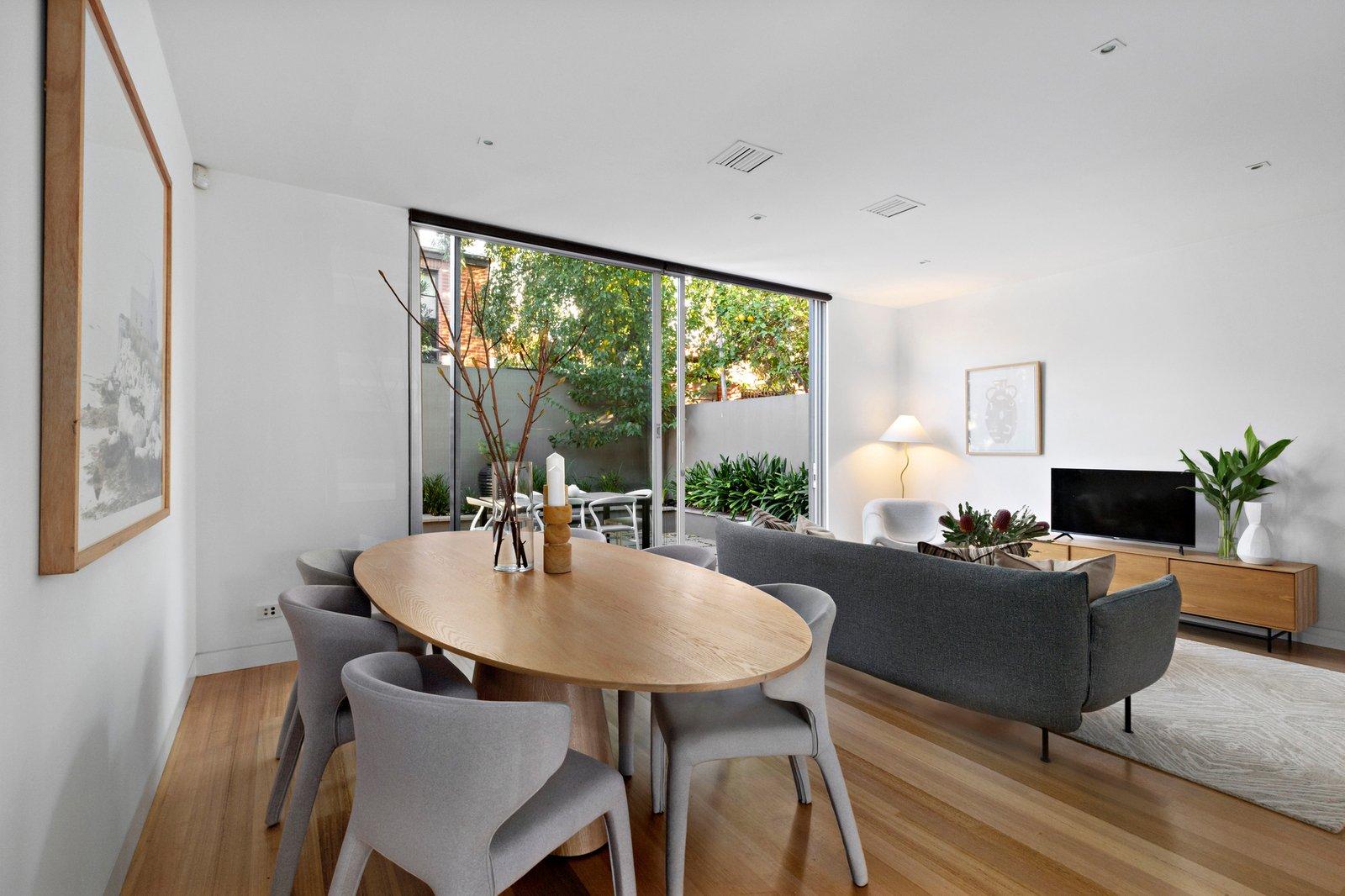 2 Erskine Street, Albert Park, 3206
