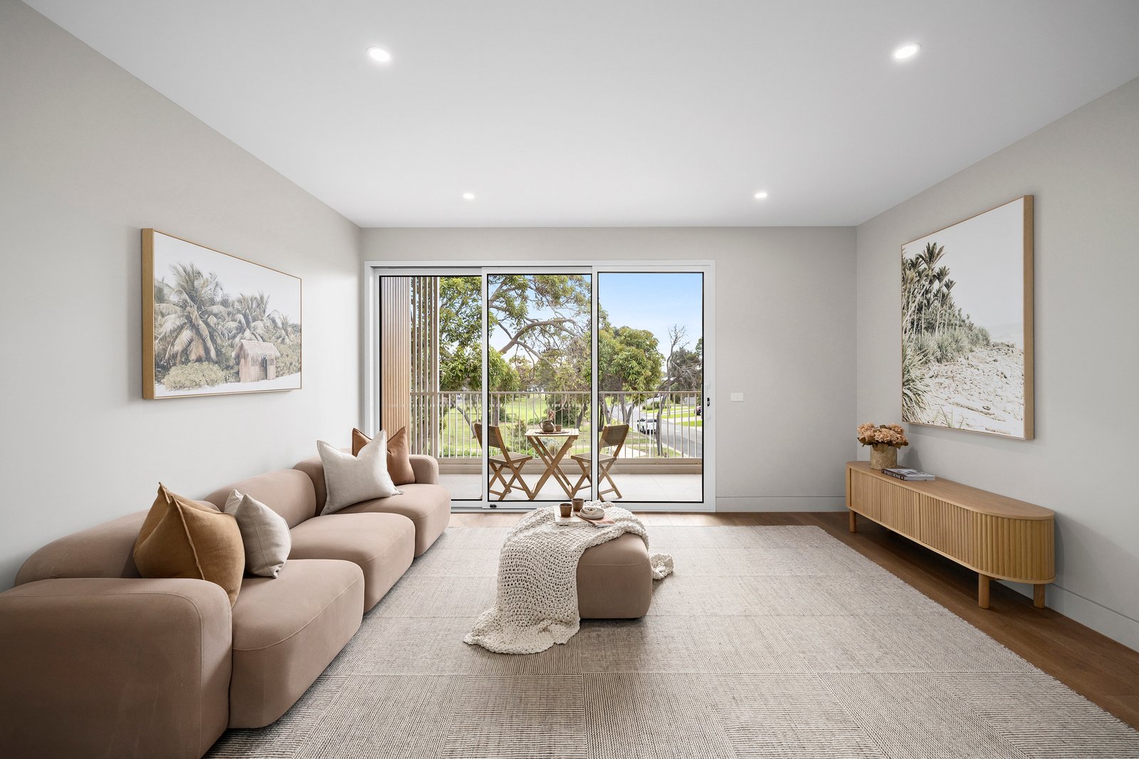 2 Hoylake Grove, Mornington, 3931