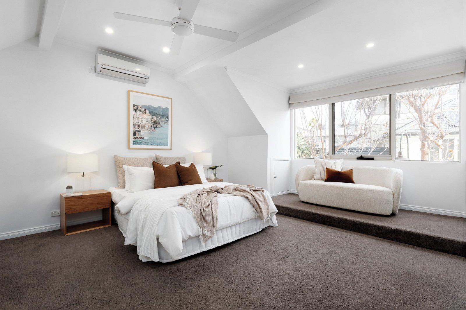 2 Little Swallow Street, Port Melbourne, 3207