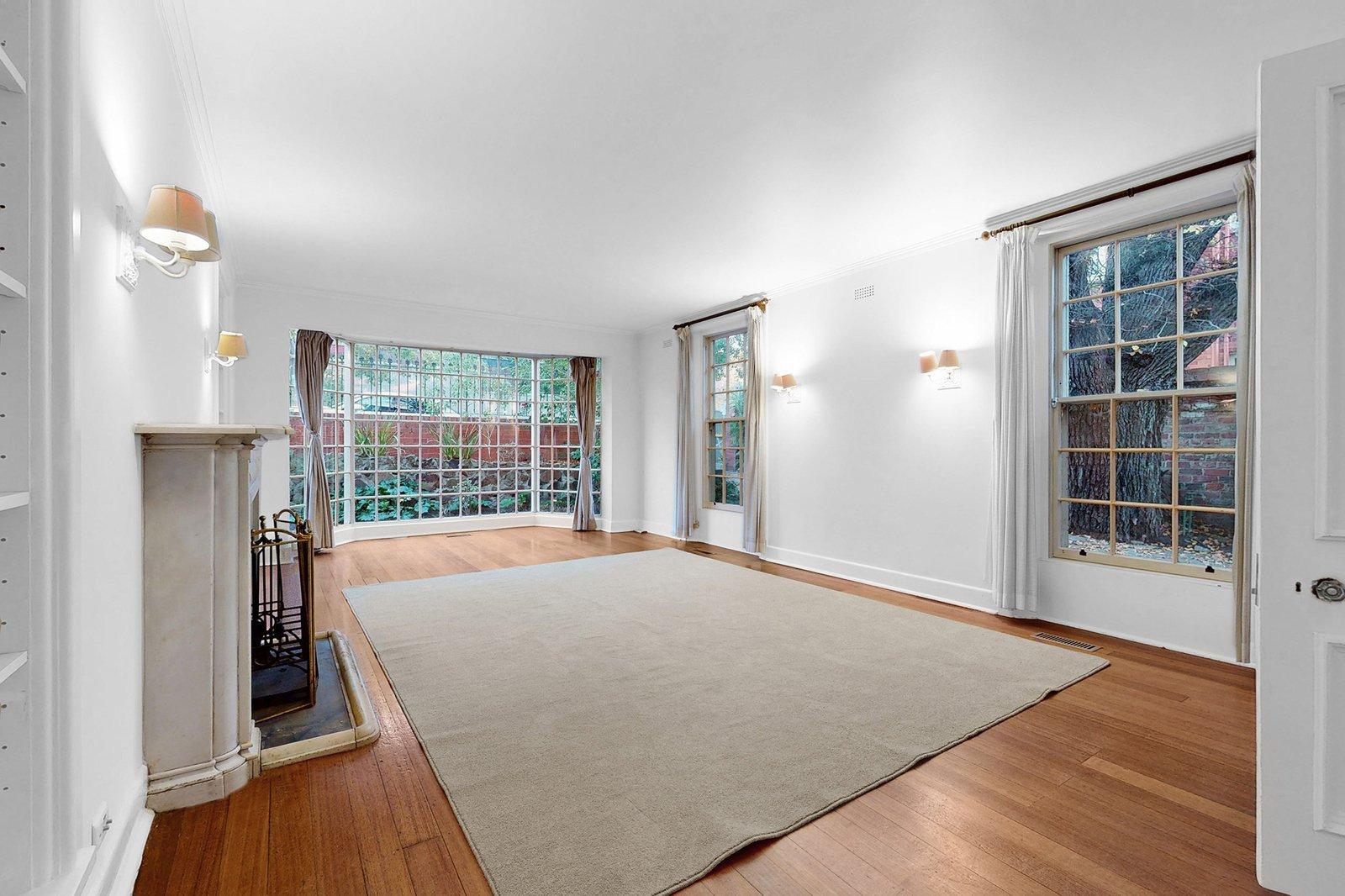 2 St Leonards Court, South Yarra, 3141