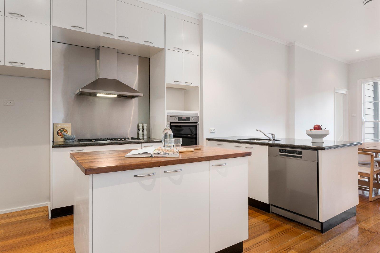 2 Shepreth Street, Surrey Hills, 3127