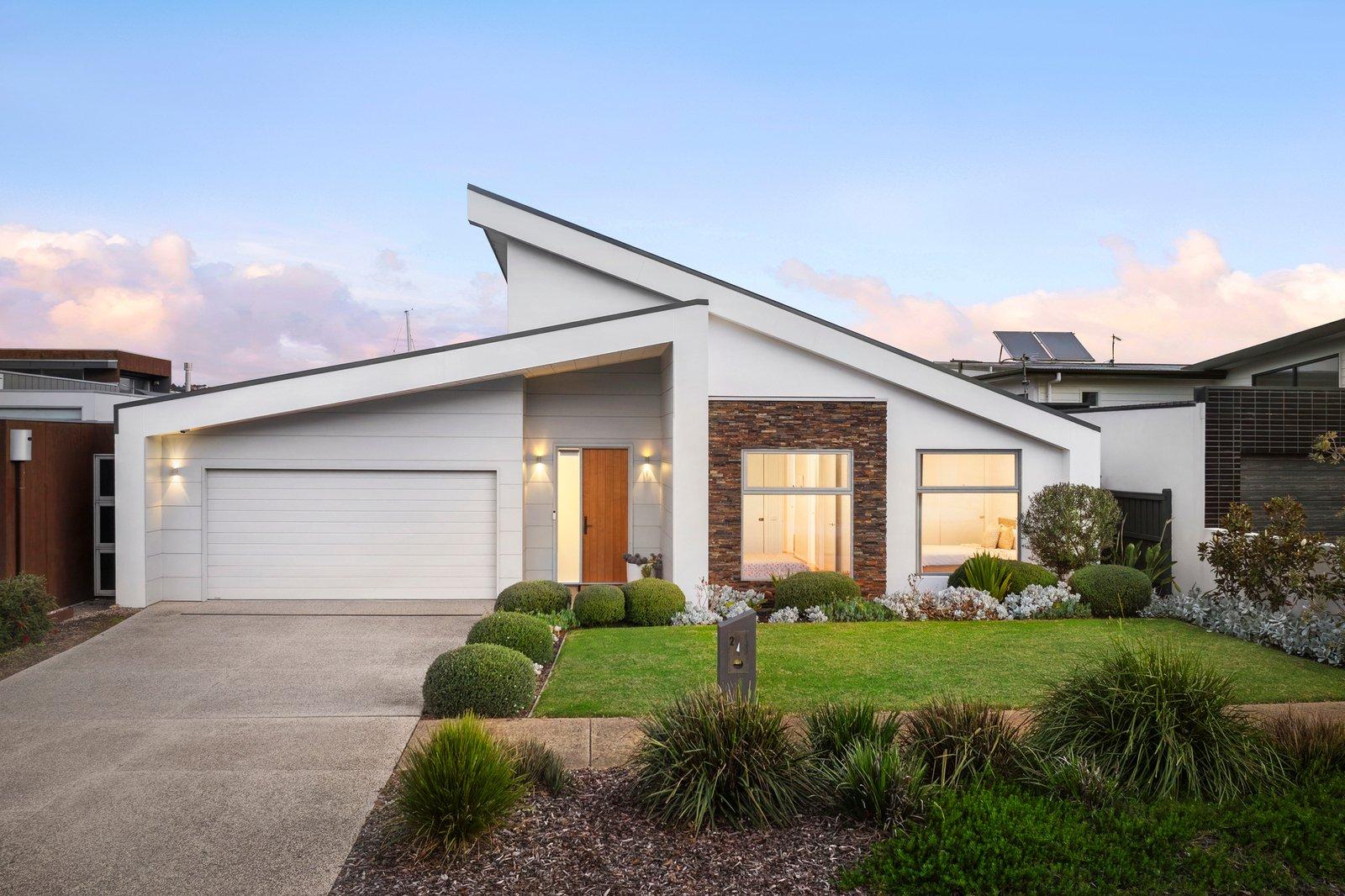 2 Sovereign Point, Safety Beach, 3936