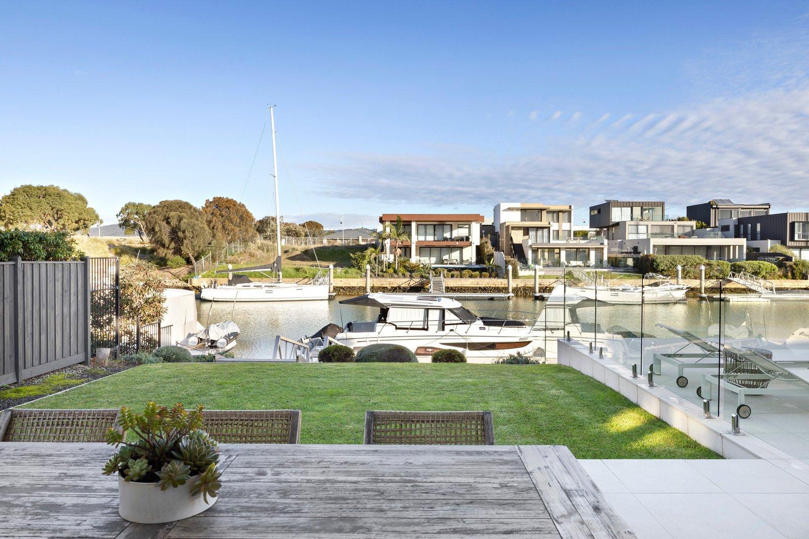 2 Sovereign Point, Safety Beach, 3936
