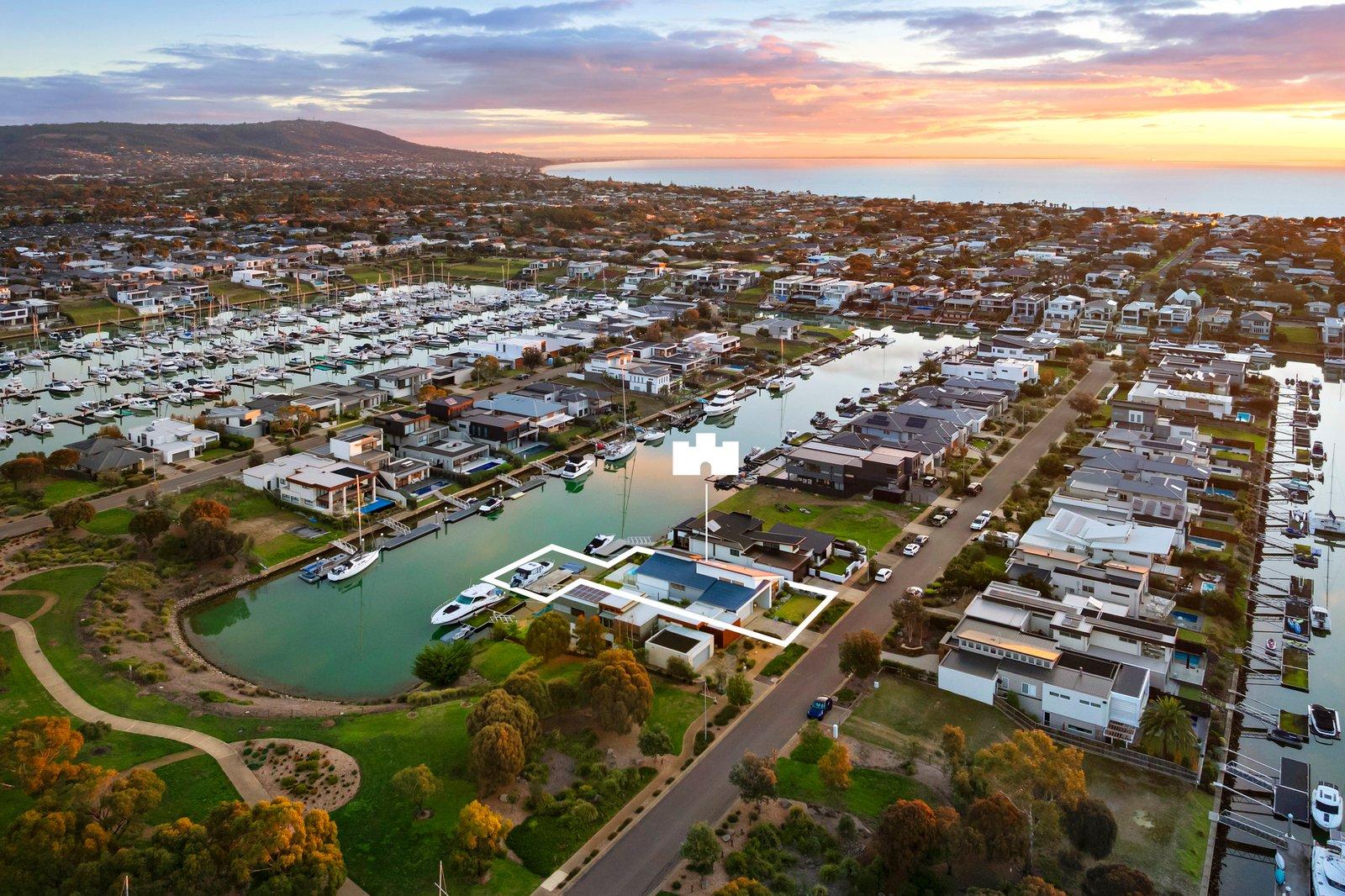 2 Sovereign Point, Safety Beach, 3936