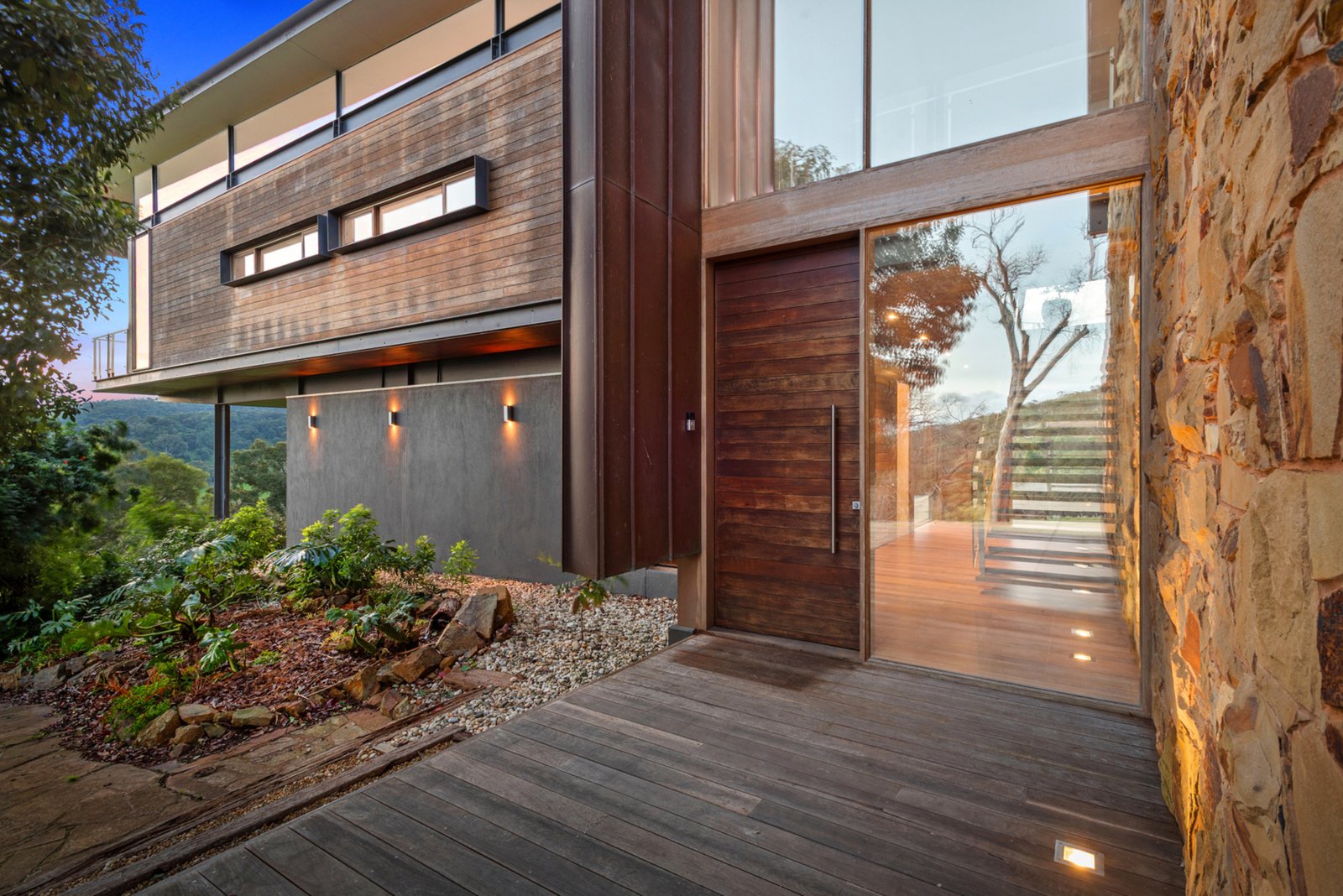 2 Tucketts Road, Mount Macedon, 3441