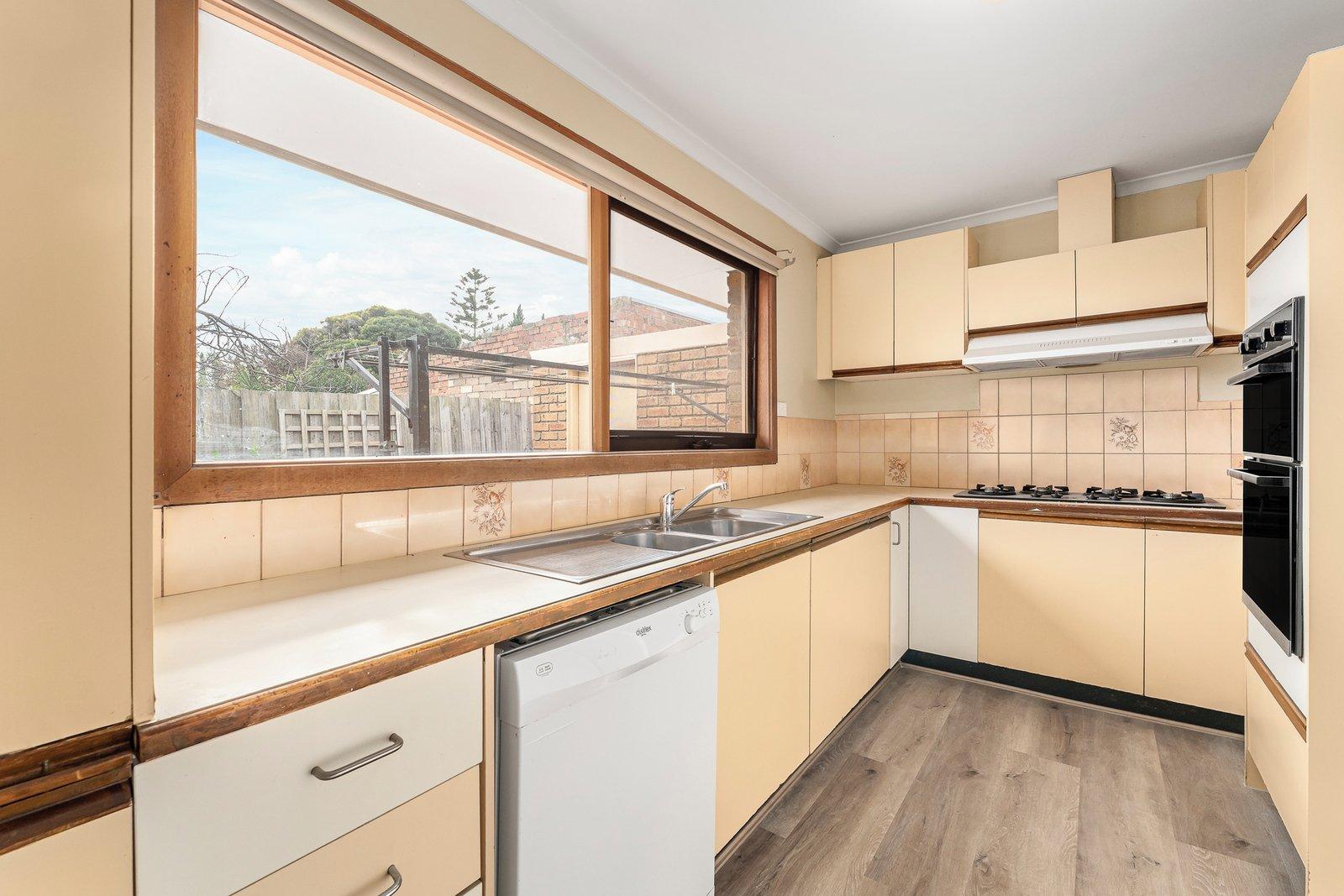2 Terry Street, Heidelberg Heights, 3081