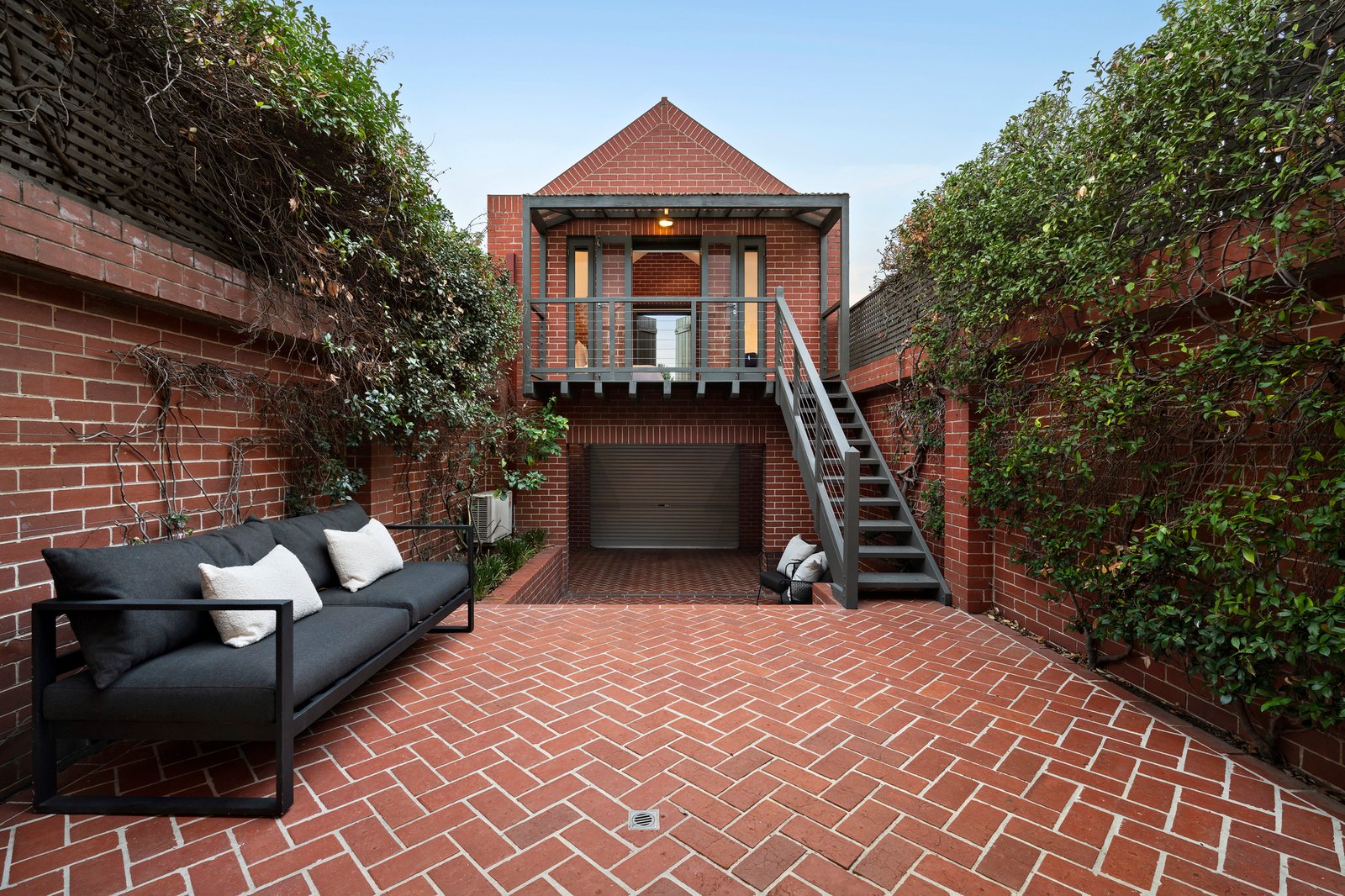 20 Clara Street, South Yarra, 3141