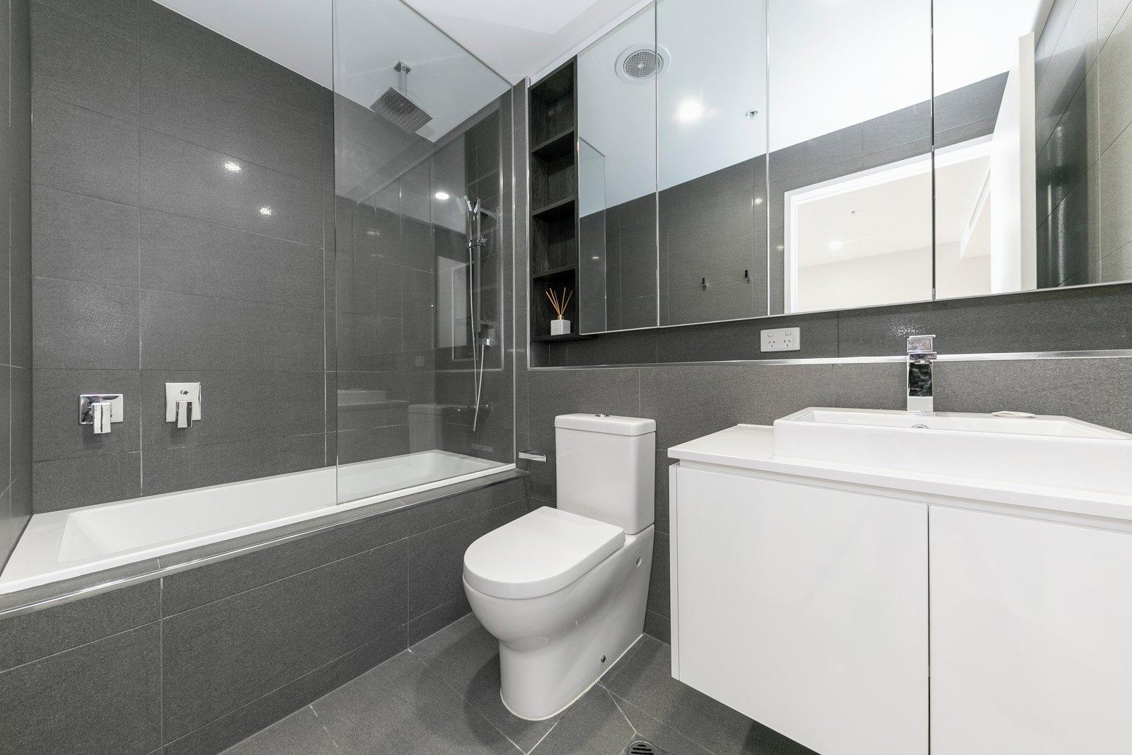 201/832 Doncaster Road, Doncaster, 3108