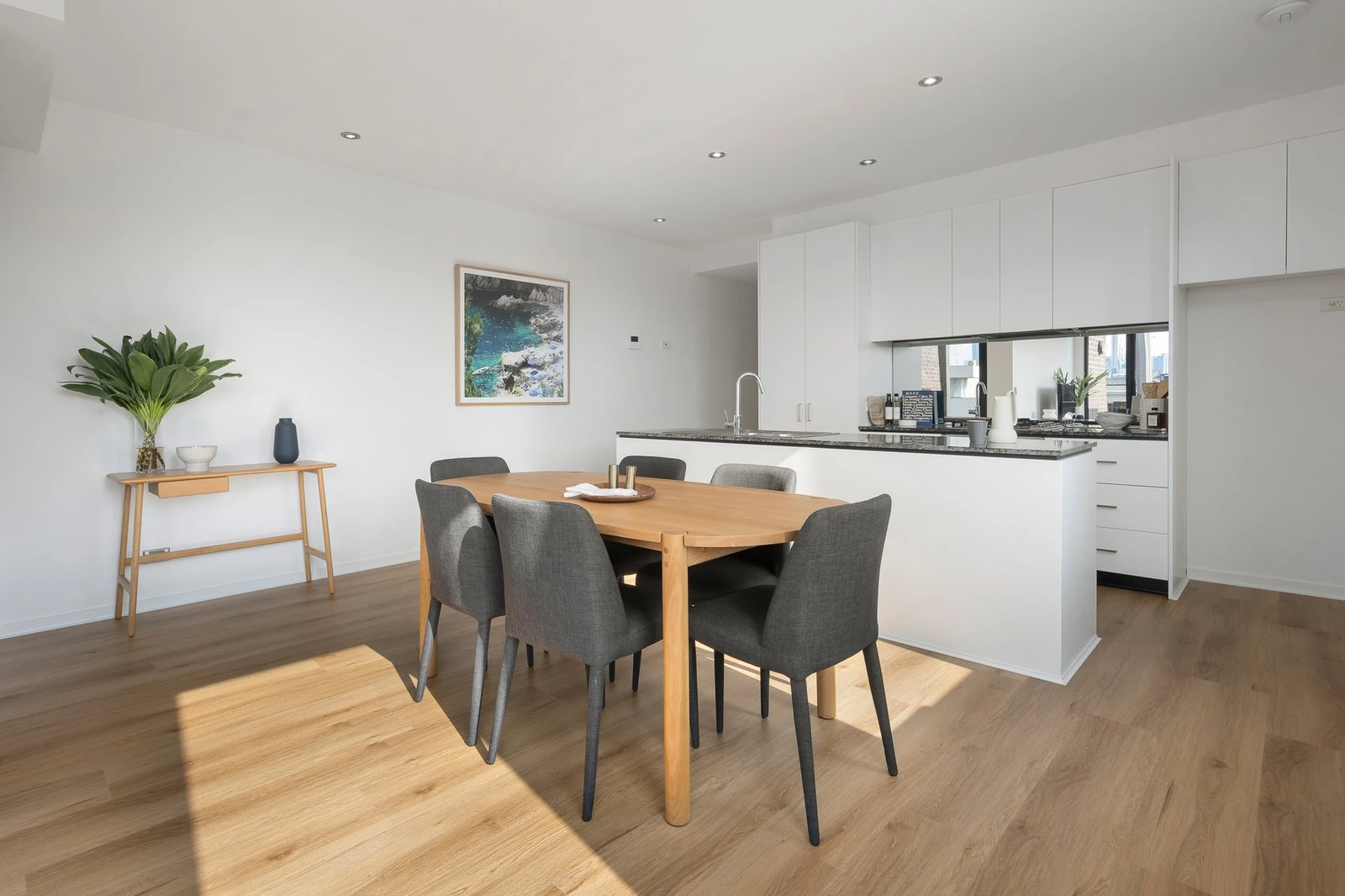 201/187-195 Graham Street, Port Melbourne, 3207