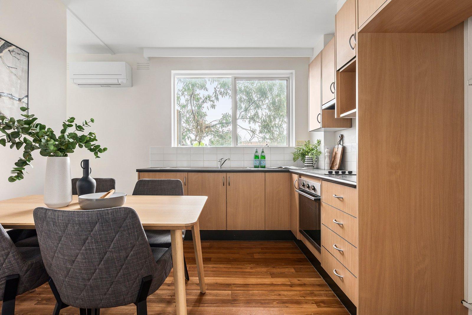20/20 Wynnstay Road, Prahran, 3181