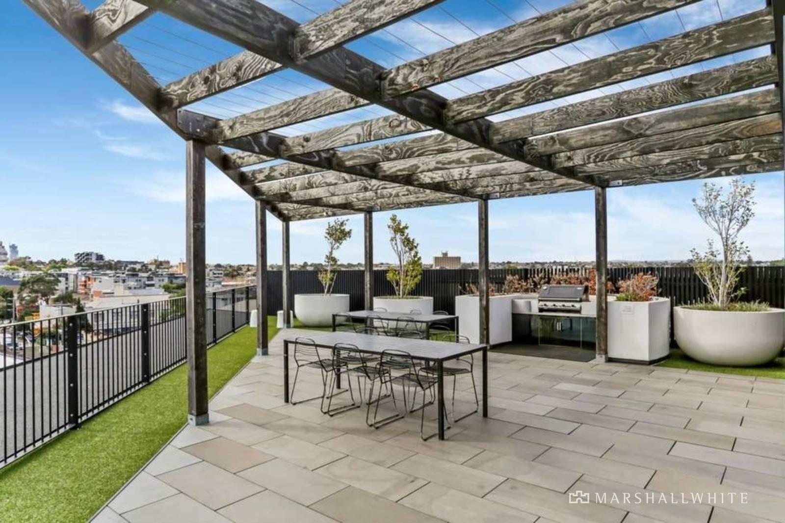 202/173 Barkly Street, St Kilda, 3182