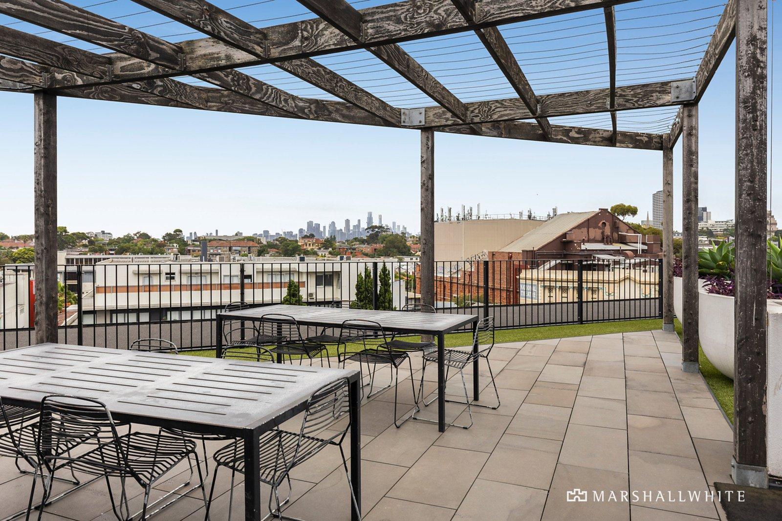 202/173 Barkly Street, St Kilda, 3182