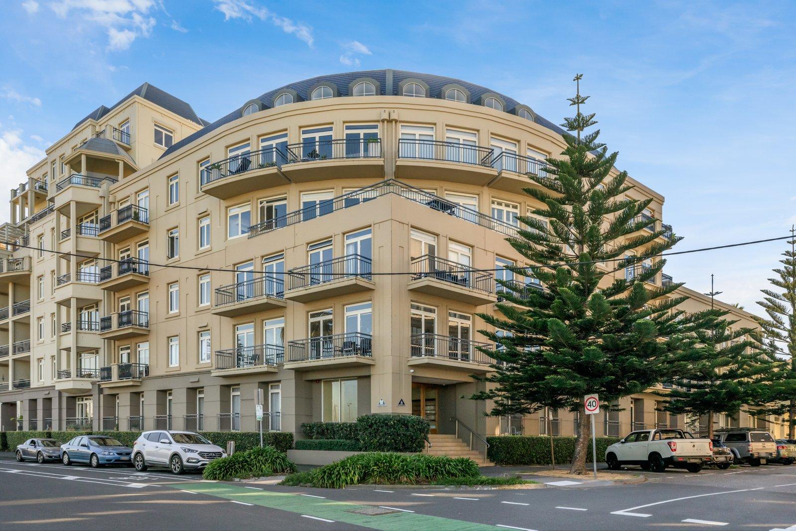 203/88 Beach Street, Port Melbourne, 3207