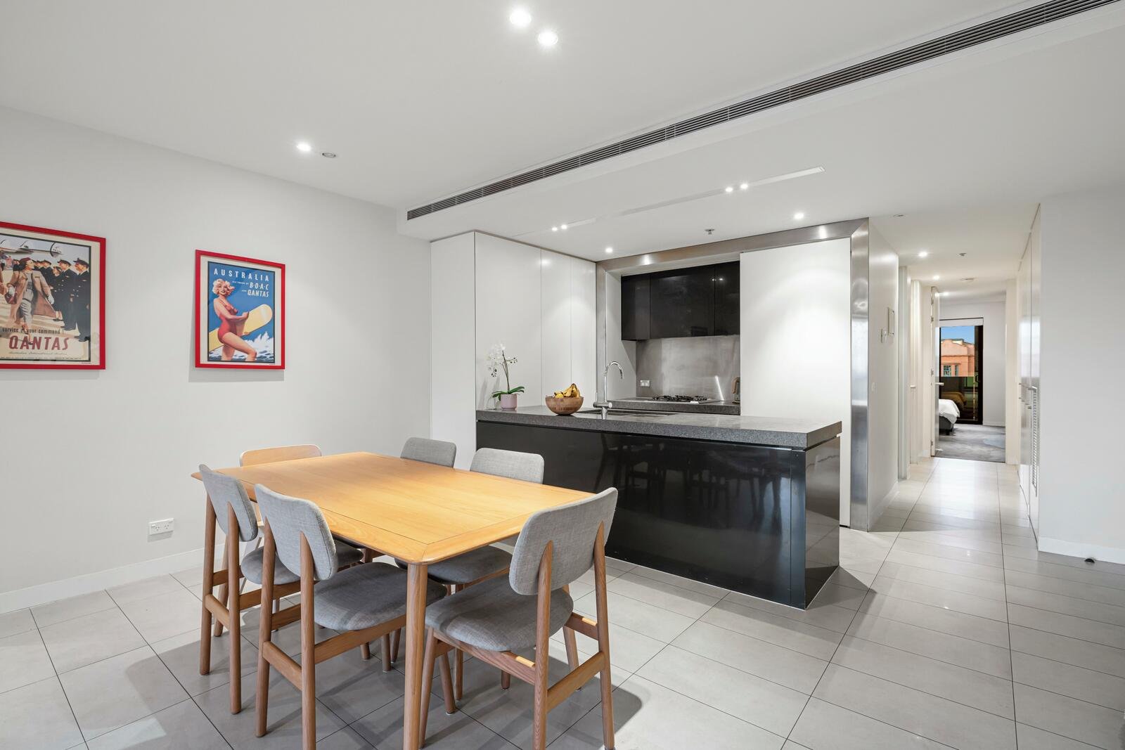 203/30B The Esplanade, St Kilda, 3182