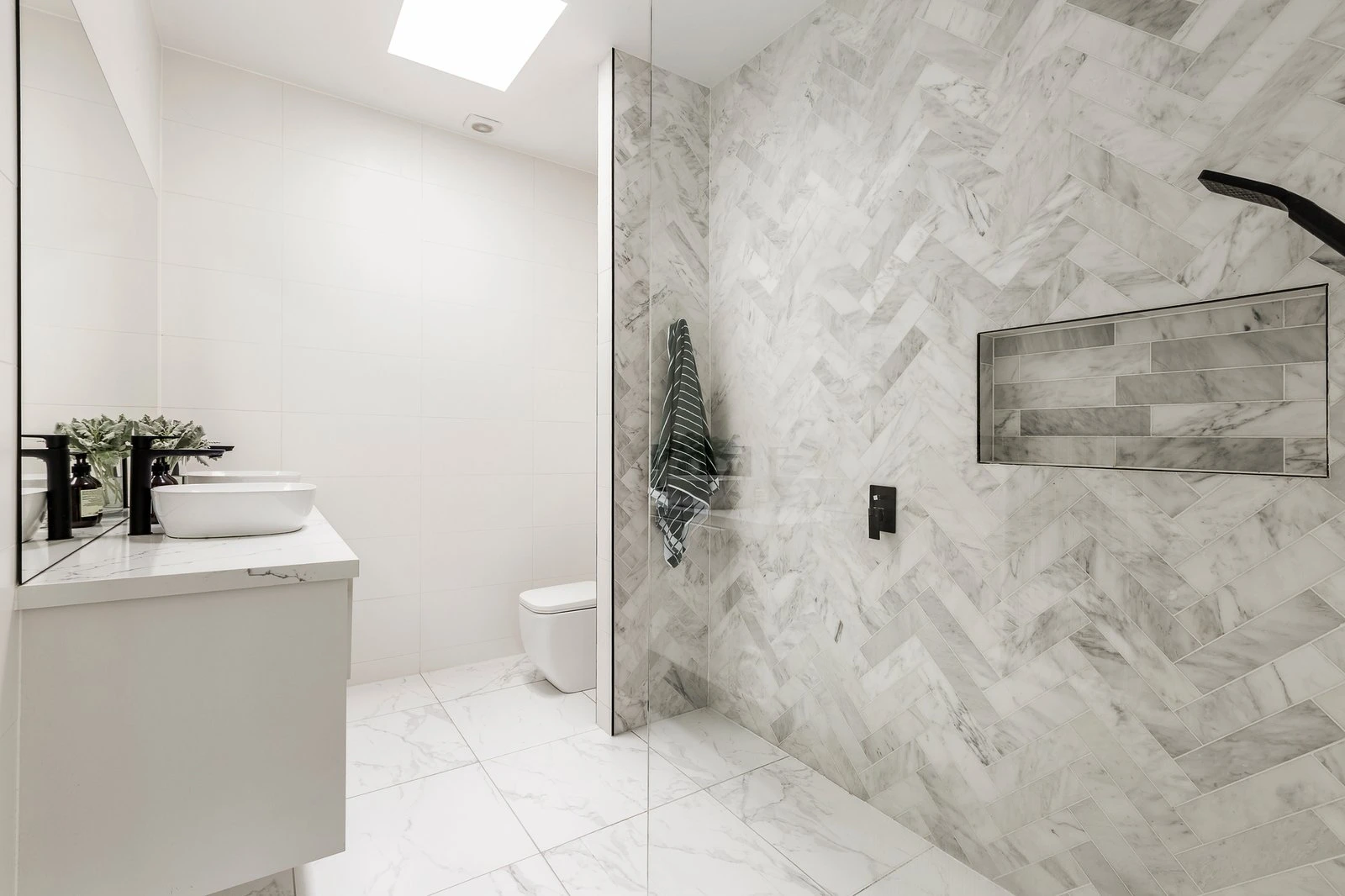 204 Waverley Road, Malvern East, 3145