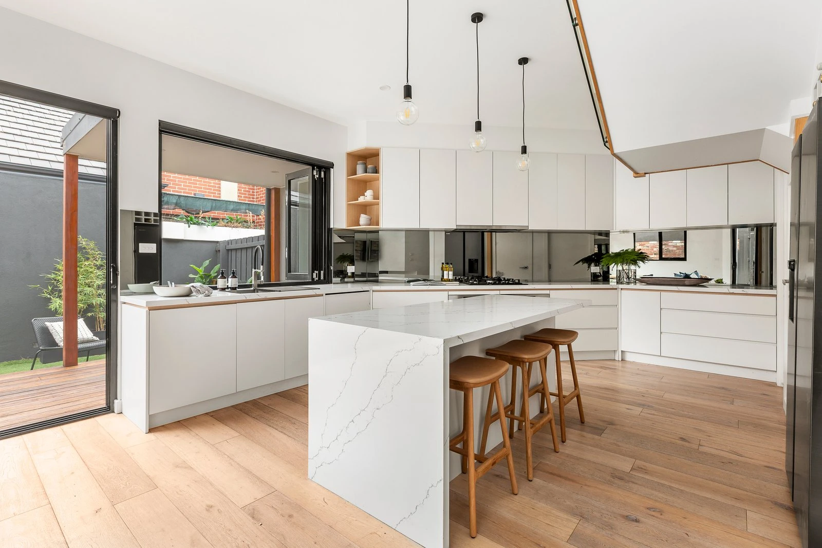 204 Waverley Road, Malvern East, 3145