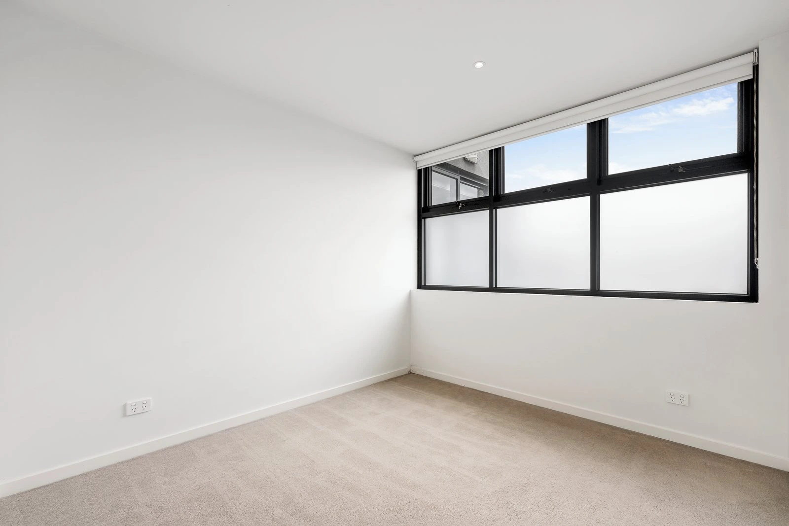 205/389 Neerim Road, Carnegie, 3163