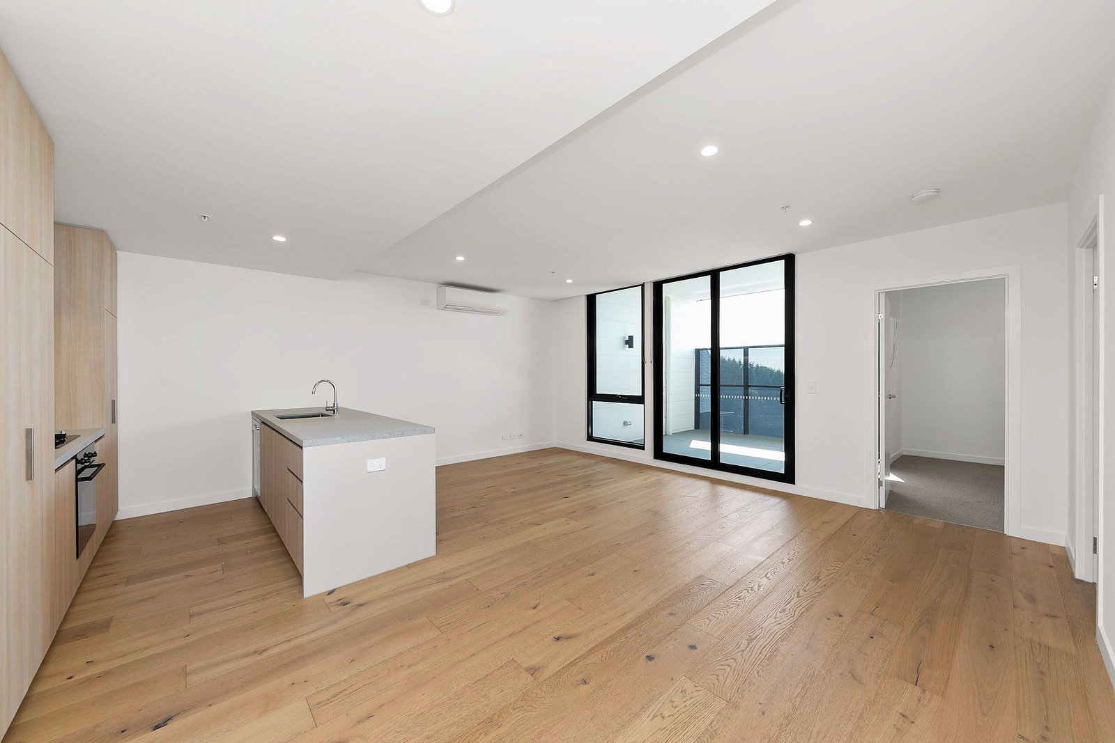 206/777 Doncaster Rd, Doncaster, 3108