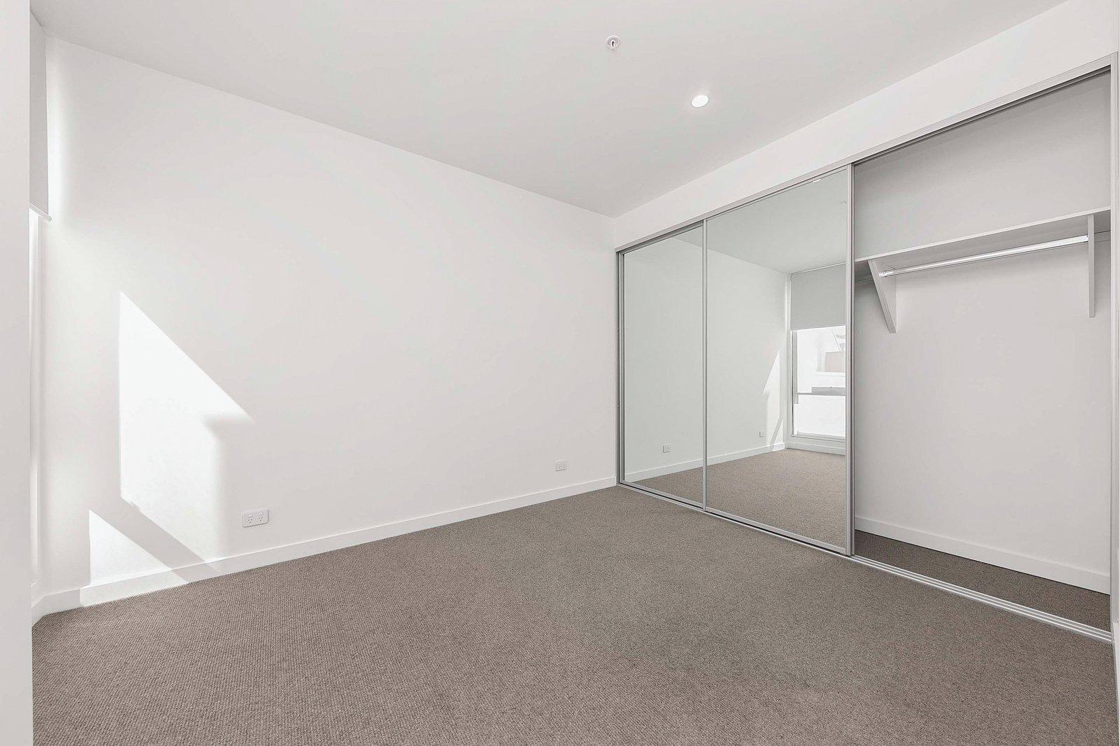 206/777 Doncaster Rd, Doncaster, 3108