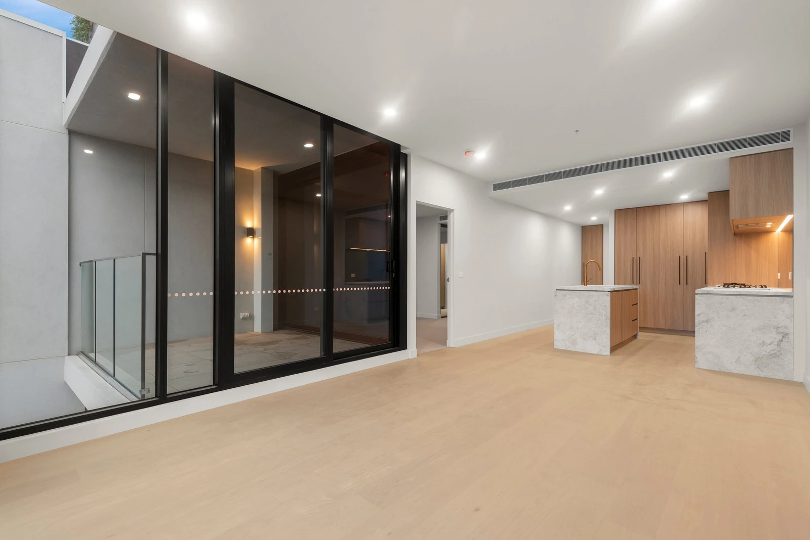 206/352 Canterbury Road, Surrey Hills, 3127