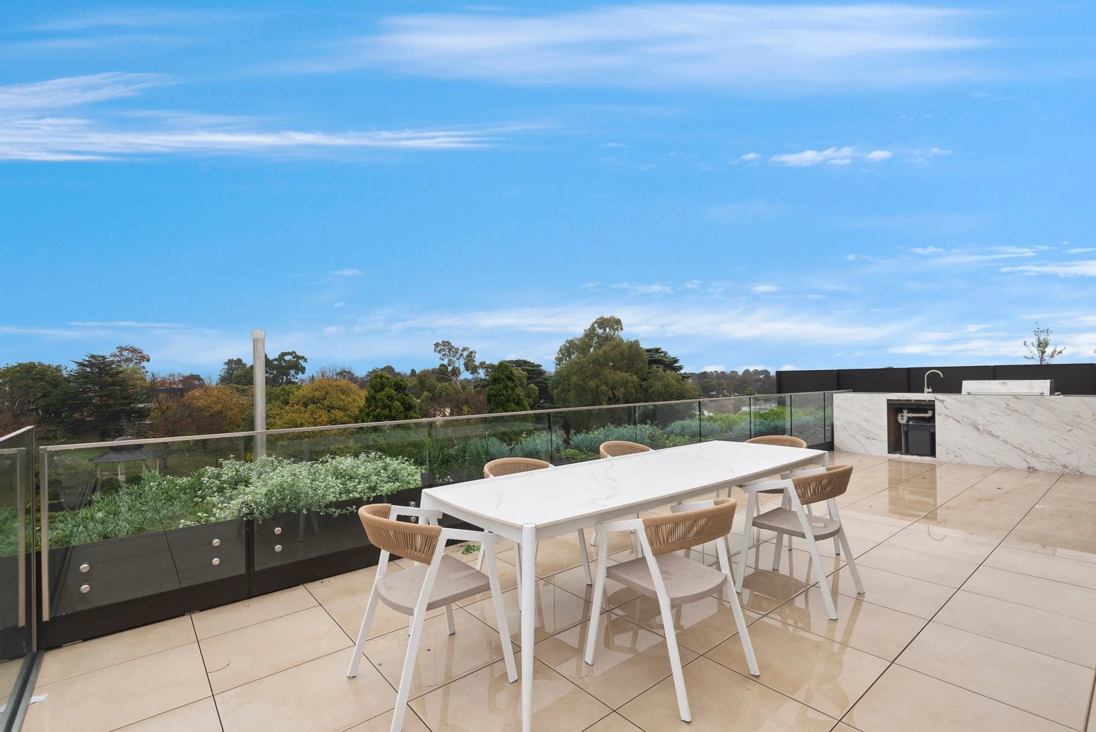 206/352 Canterbury Road, Surrey Hills, 3127