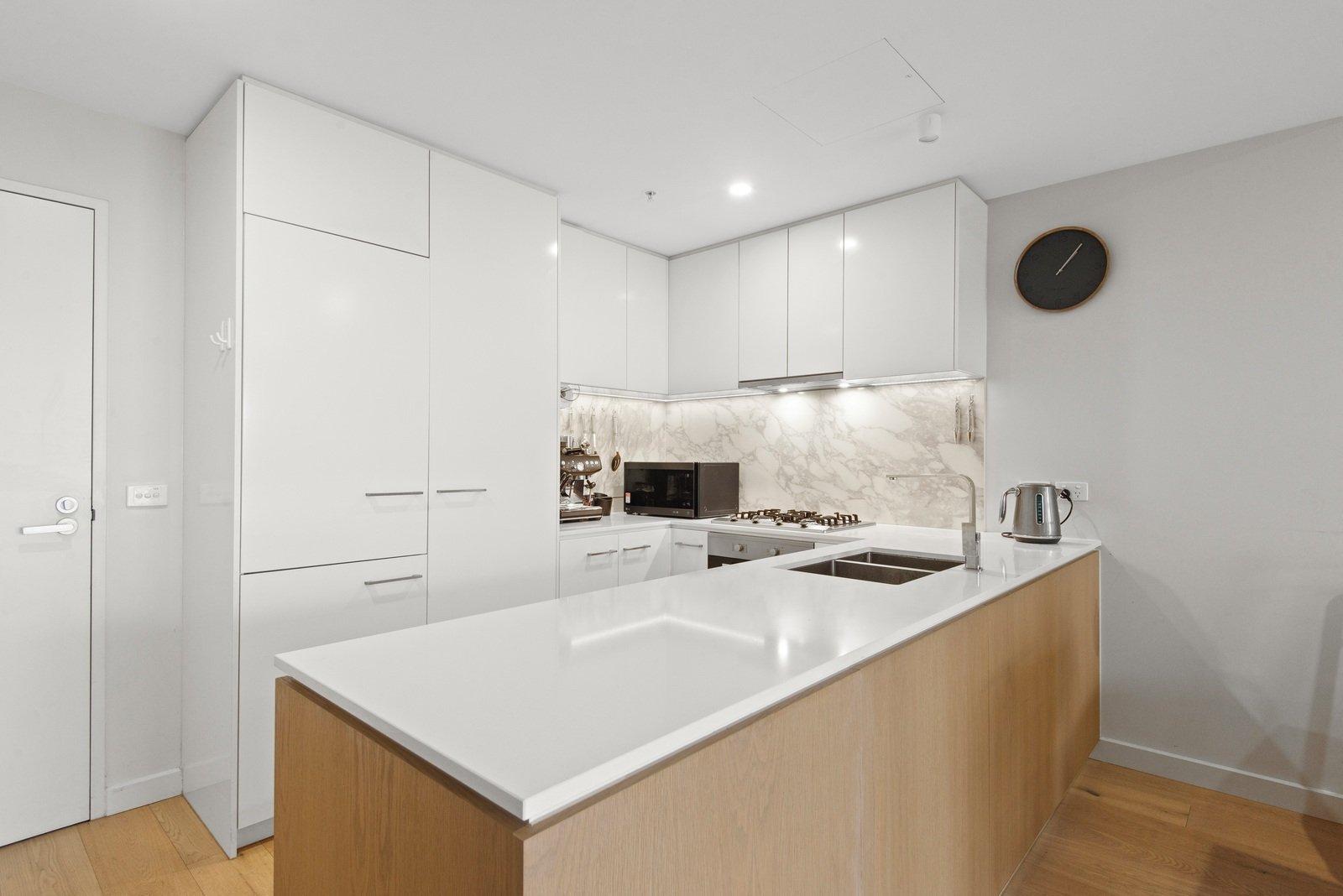207/832 Doncaster Road, Doncaster, 3108