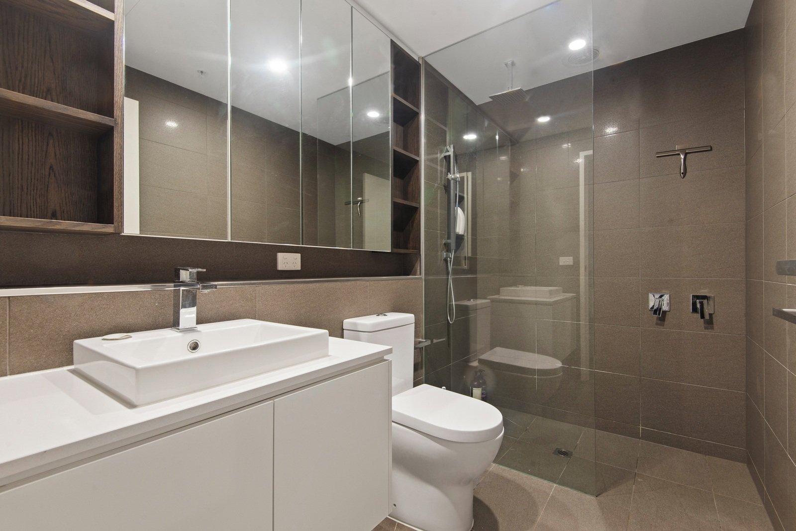 207/832 Doncaster Road, Doncaster, 3108