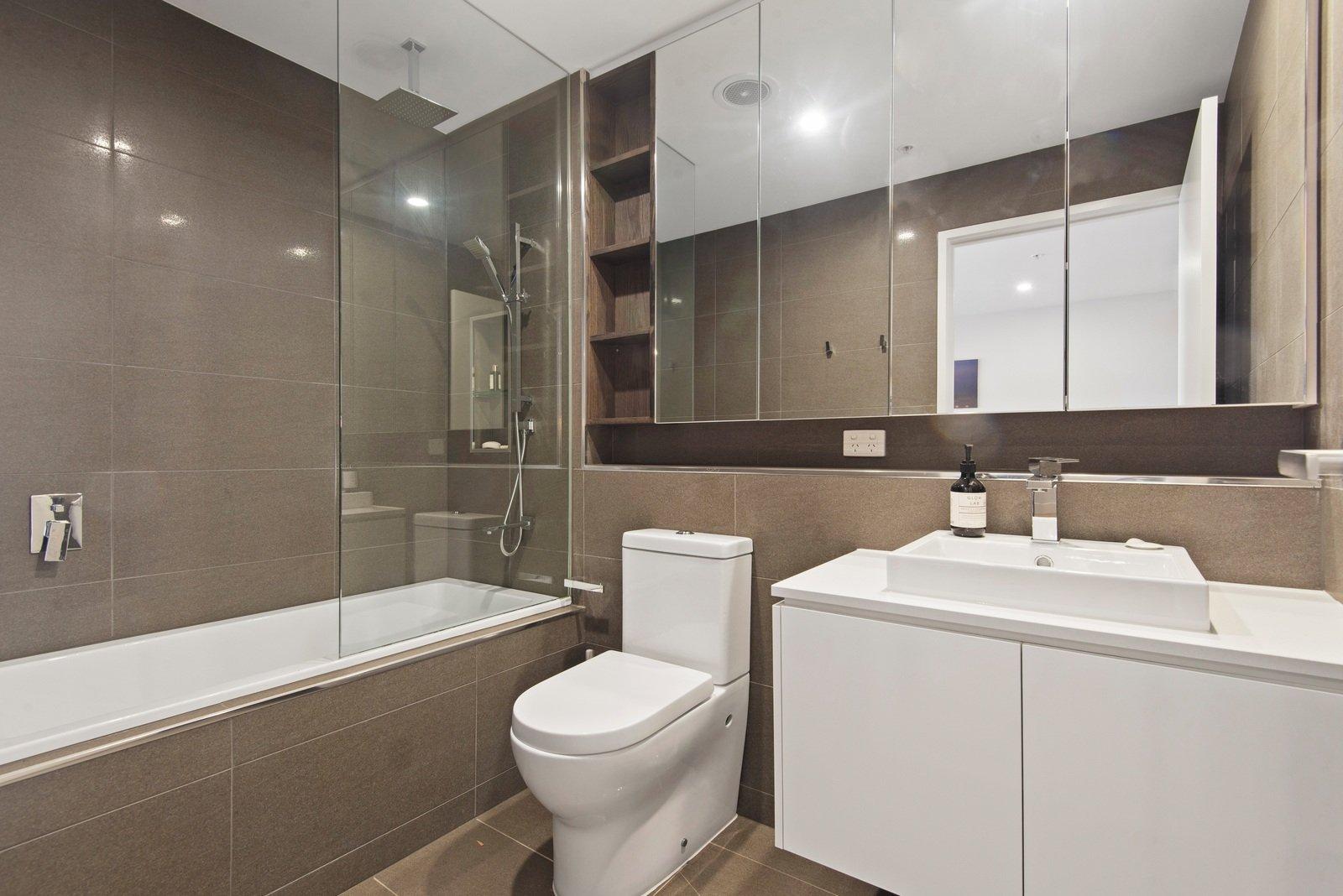 207/832 Doncaster Road, Doncaster, 3108
